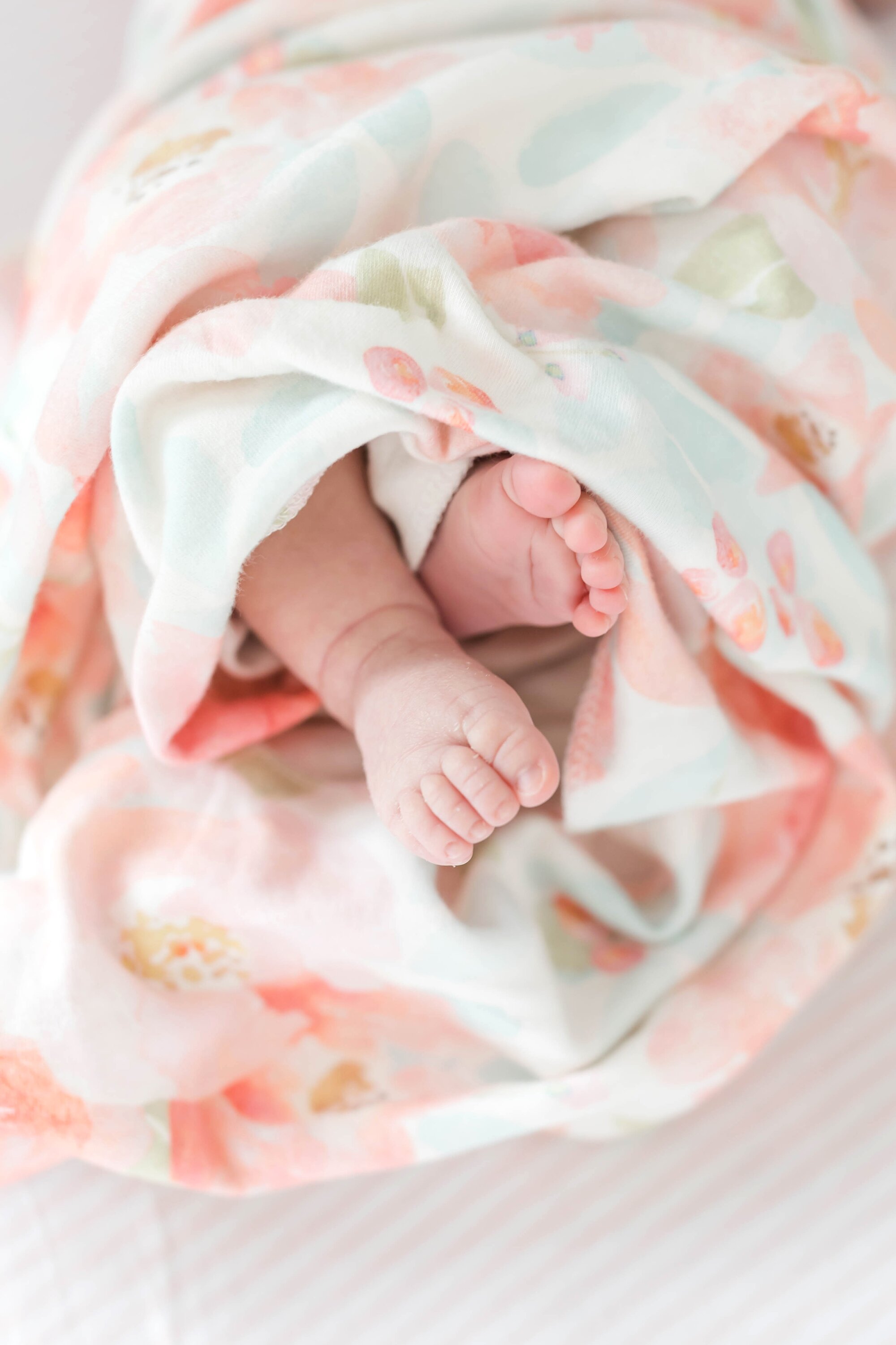 Cate Delin Newborn 2020-95_Maryland-newborn-photographer-anna-grace-photography-1.jpg