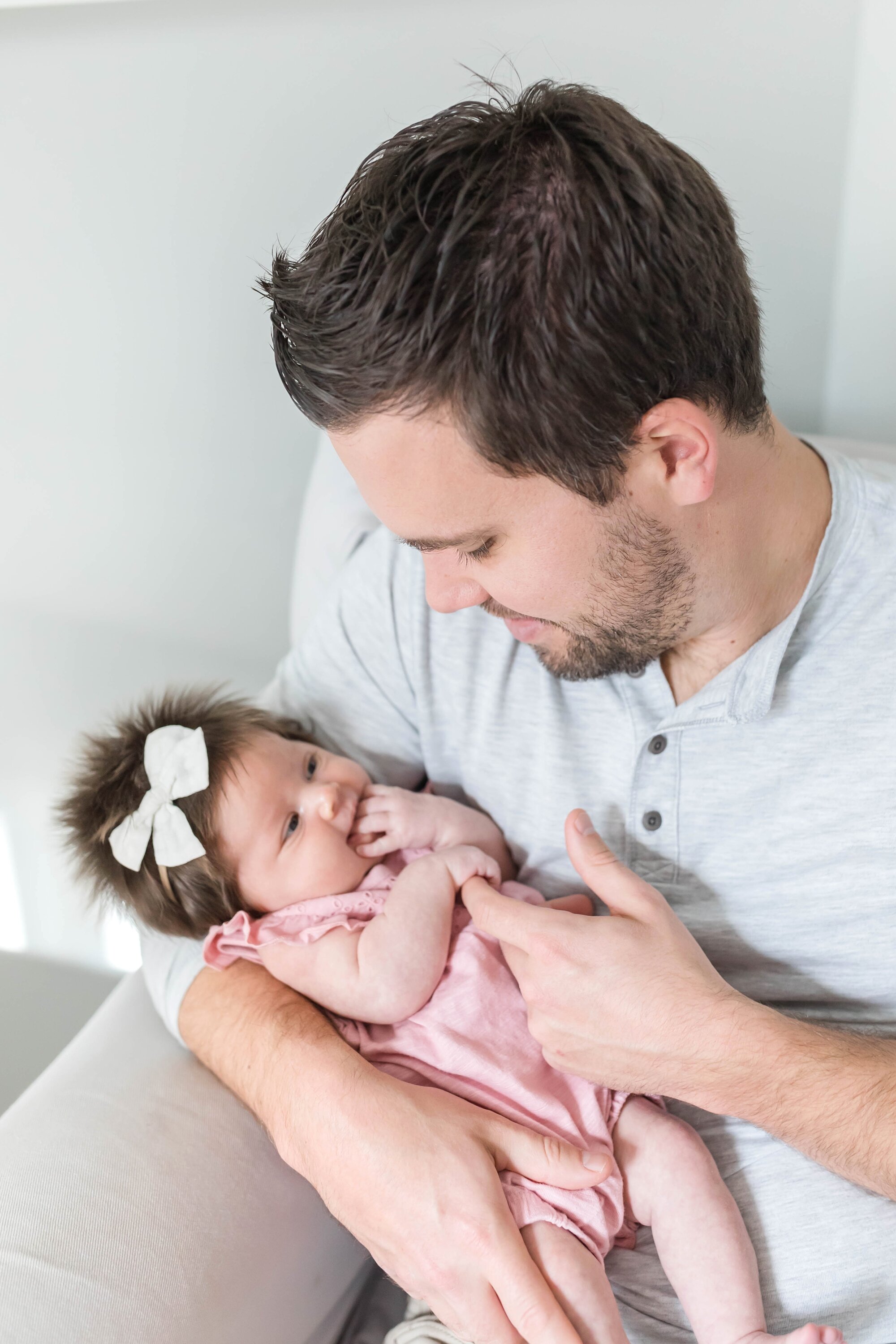 Cate Delin Newborn 2020-138_Maryland-newborn-photographer-anna-grace-photography.jpg