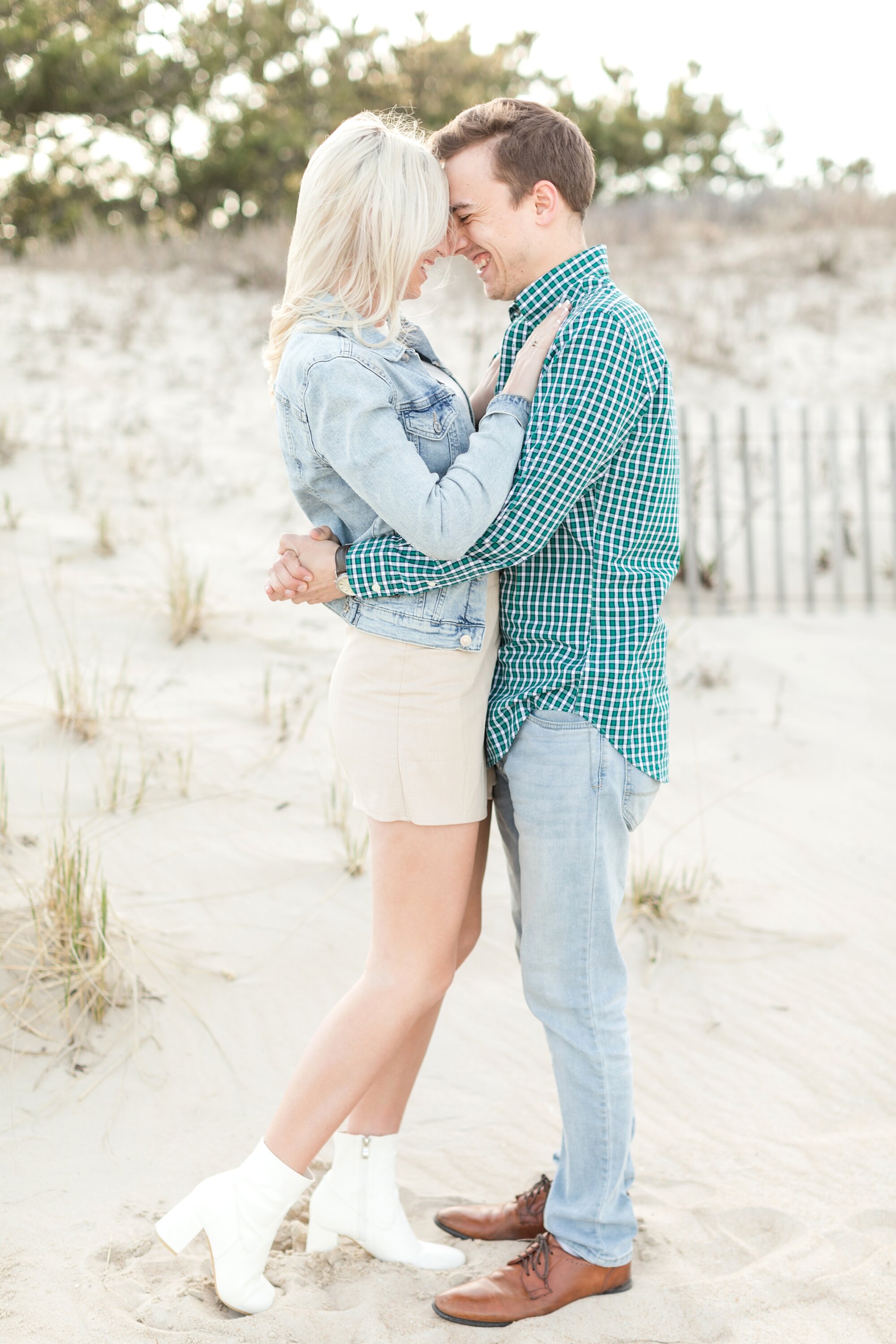 Dylan and Brian Engagement-4_Bethany-Beach-Delaware-engagement-photographer-anna-grace-photography.jpg