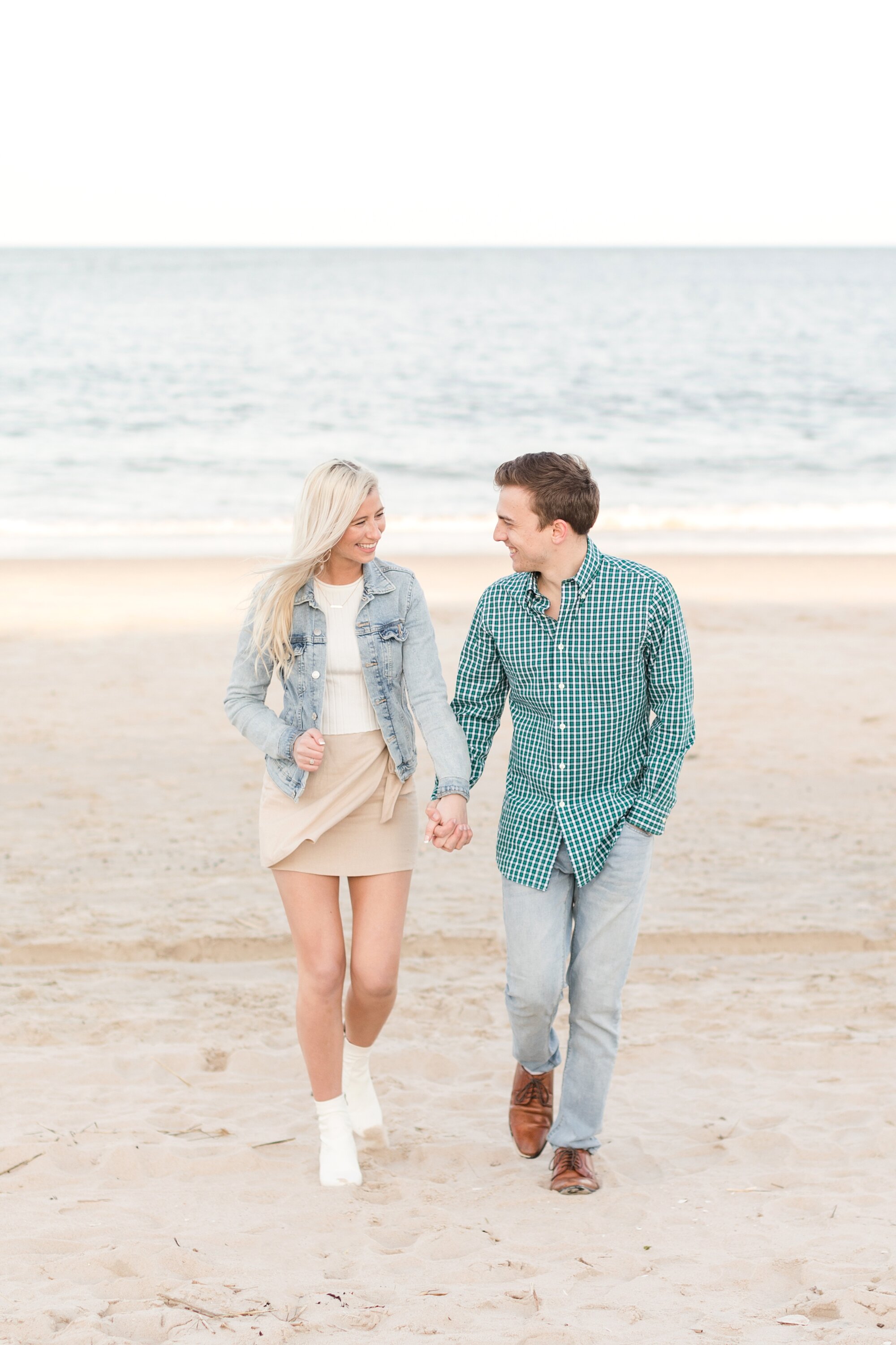 Dylan and Brian Engagement-44_Bethany-Beach-Delaware-engagement-photographer-anna-grace-photography.jpg