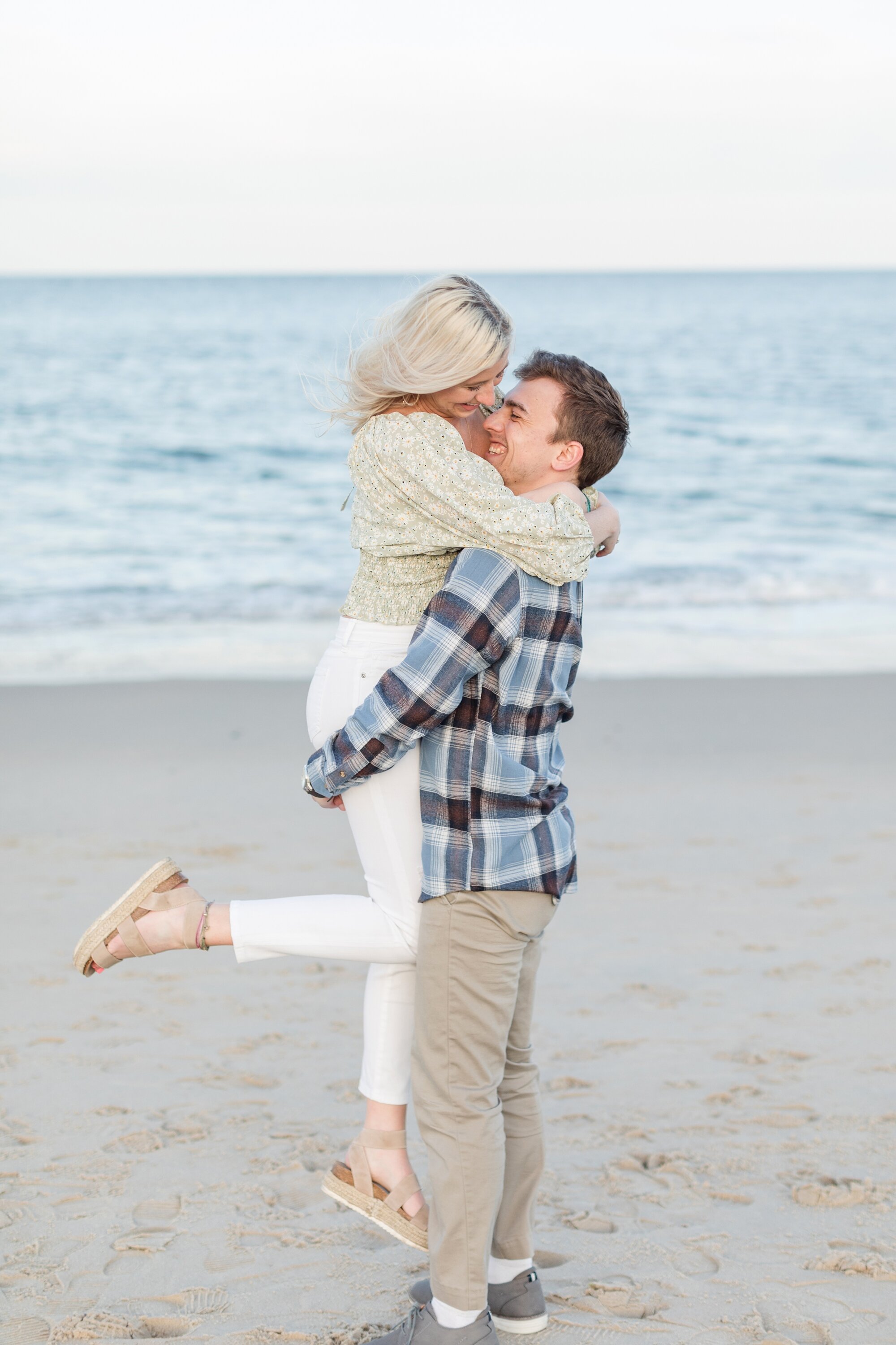 Dylan and Brian Engagement-70_Bethany-Beach-Delaware-engagement-photographer-anna-grace-photography.jpg