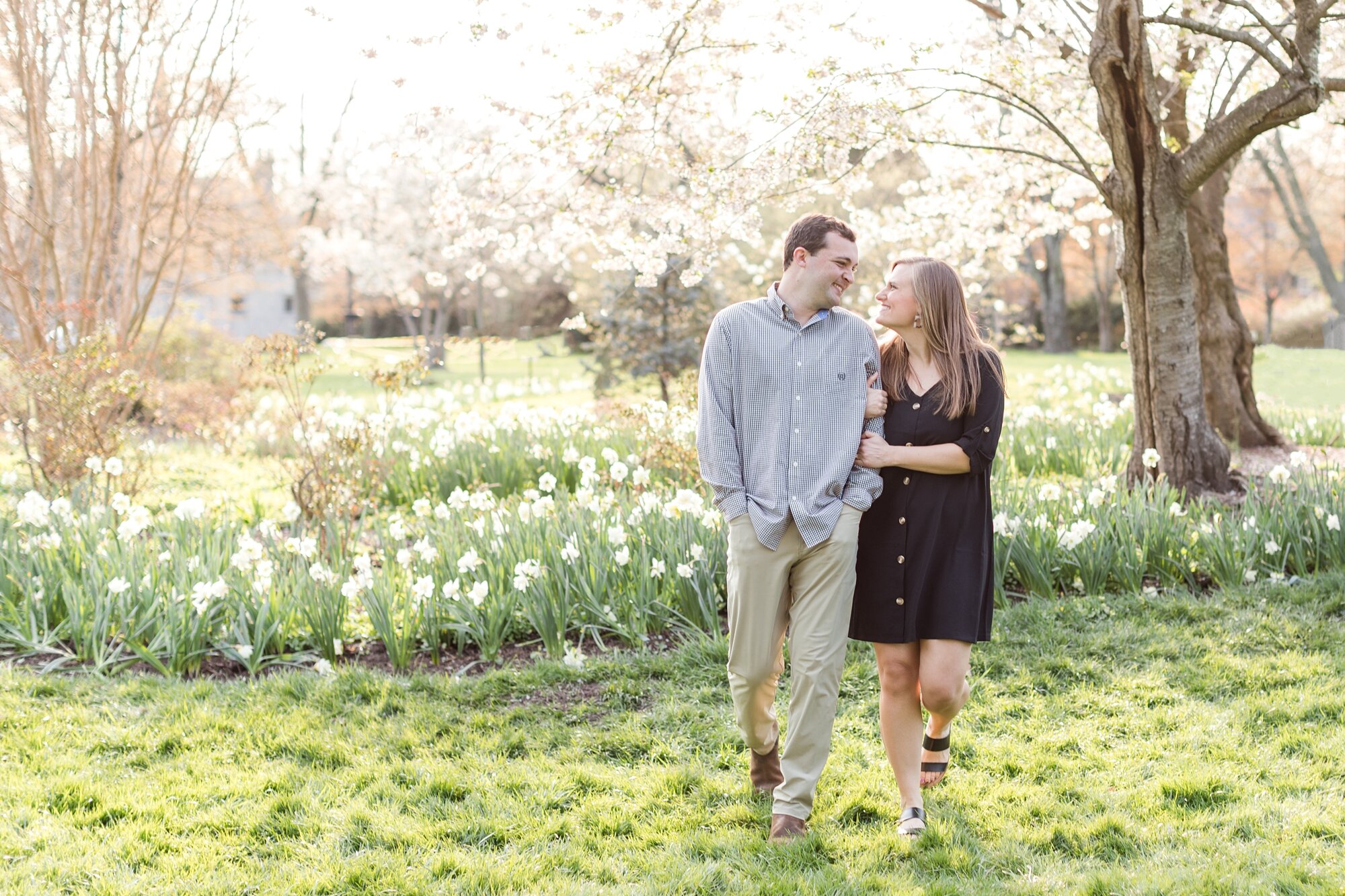Sara and Connor Engagement-29_Sherwood-Gardens-Clipper-Mill-Maryland-engagement-photographer-anna-grace-photography.jpg