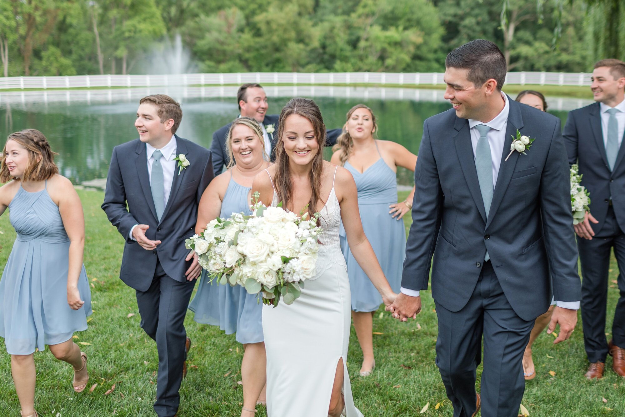 Burke Wedding Highlights-121_Maryland-wedding-photographer-pond-view-farm-anna-grace-photography.jpg