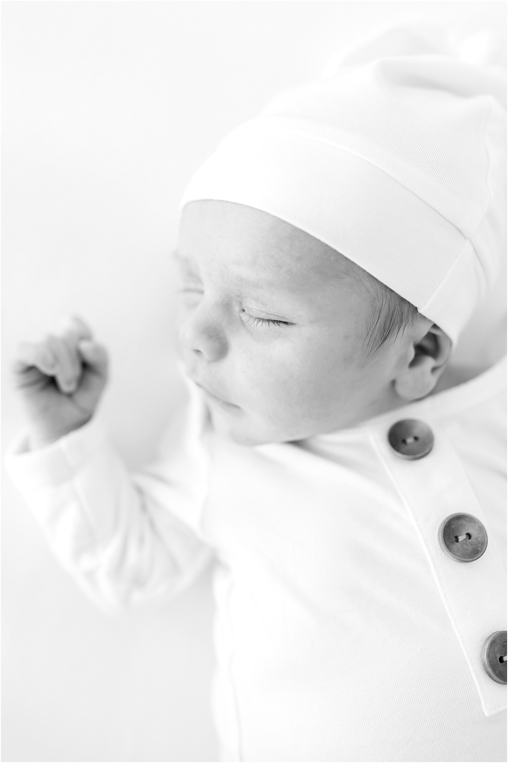 Burke Newborn 2021-47_cockeysville-maryland-newborn-photography-photography-annagracephotography-maryland-photographer.jpg