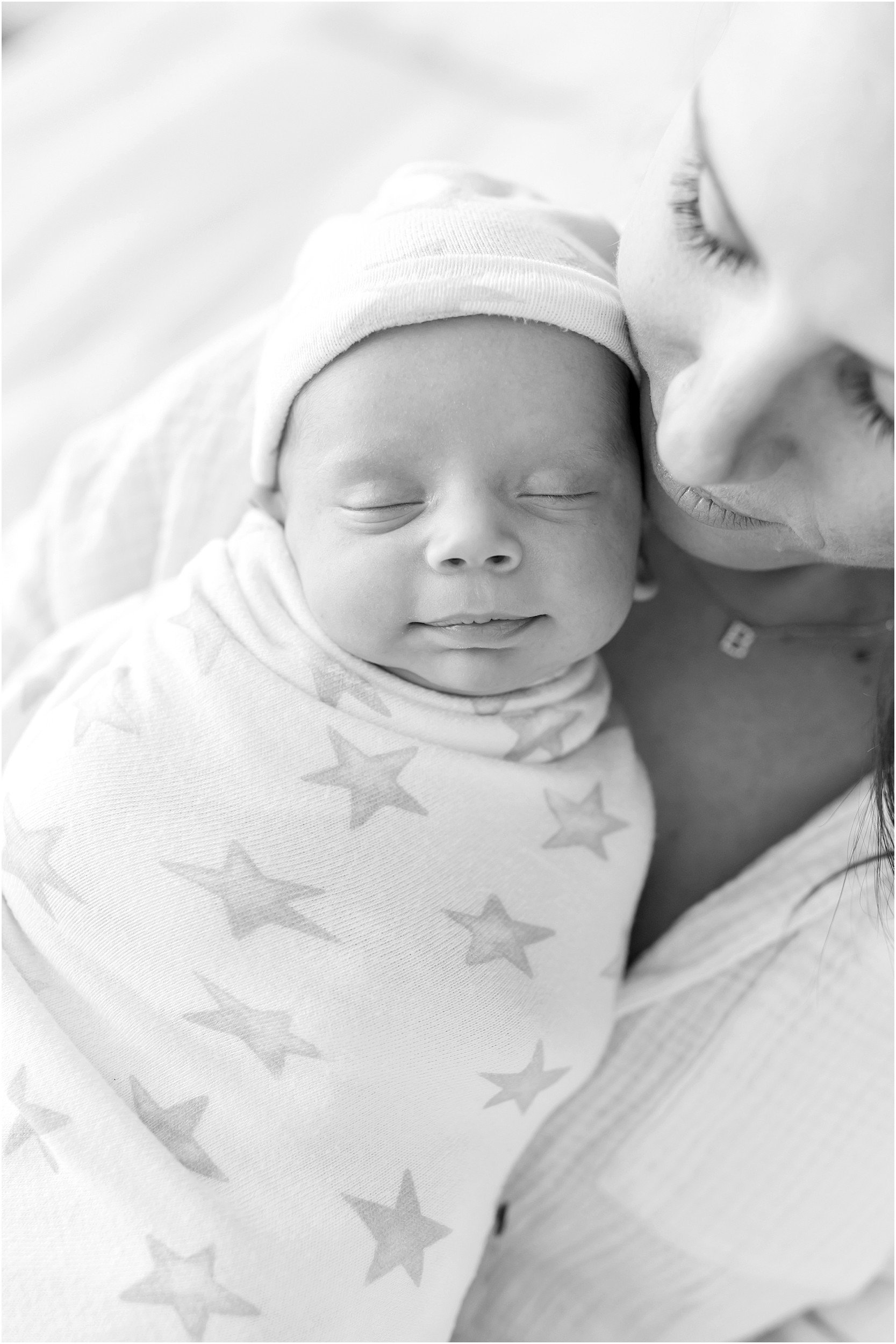 Mckenna Newborn 2022-26_maryland-newborn-photography-annagracephotography-maryland-photographer.jpg