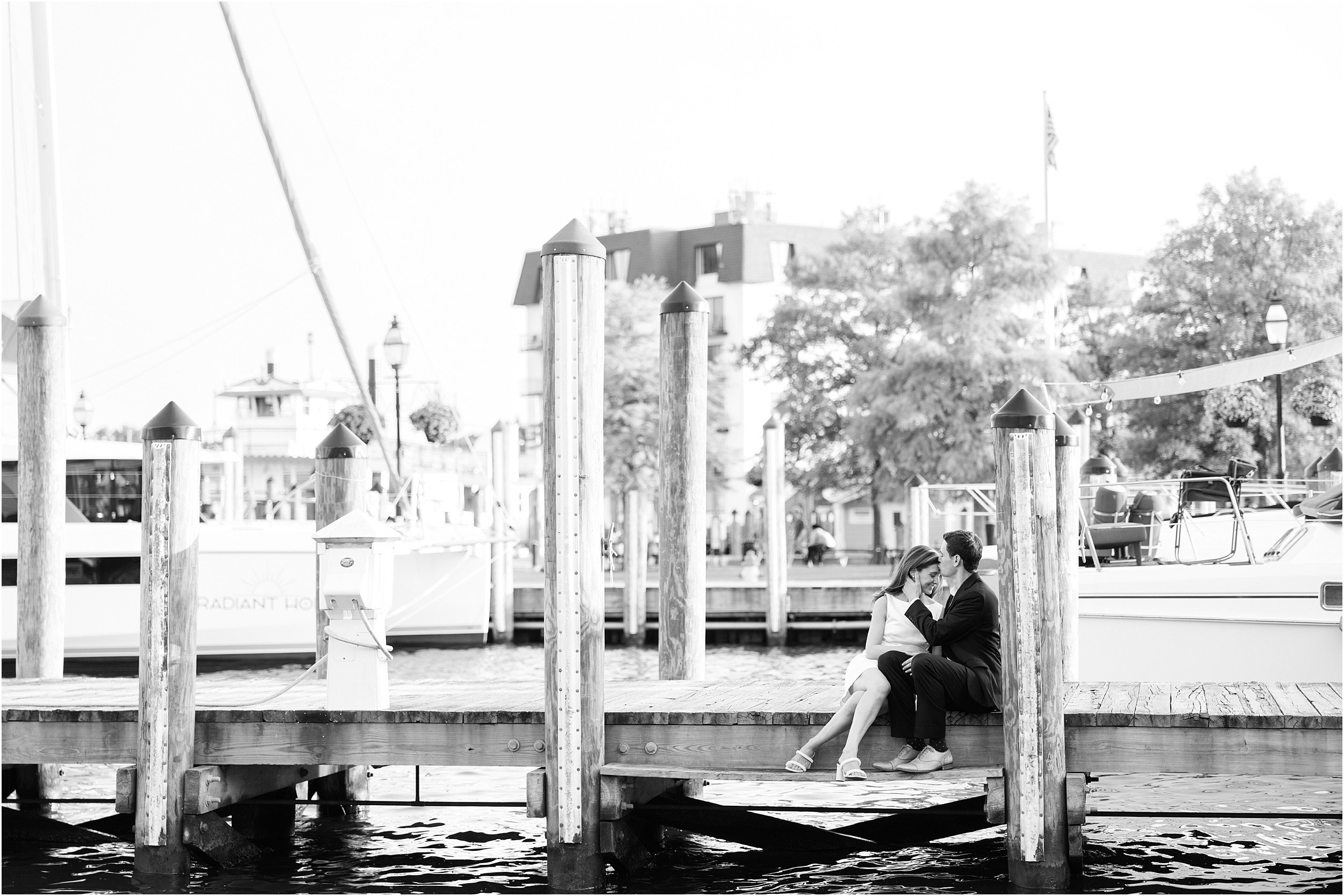 Allie & Alex Engagement-135_Annapolis-engagement-annagracephotography.jpg
