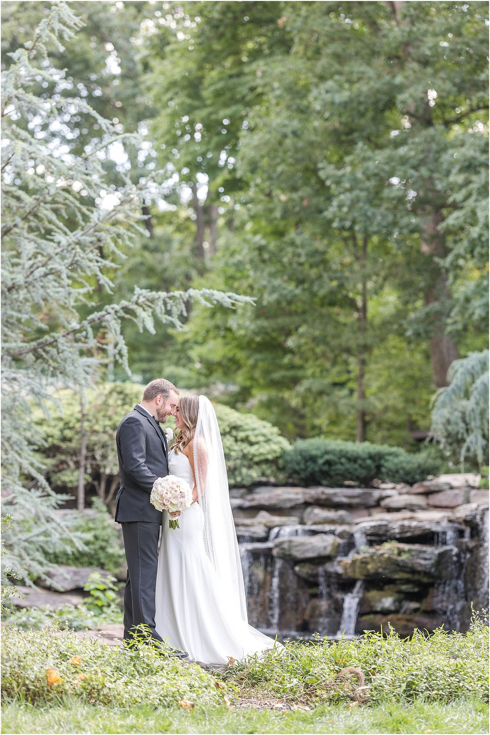 Norris Wedding HIGHLIGHTS-102_2941-Restaurant-wedding-maryland-photographer.jpg