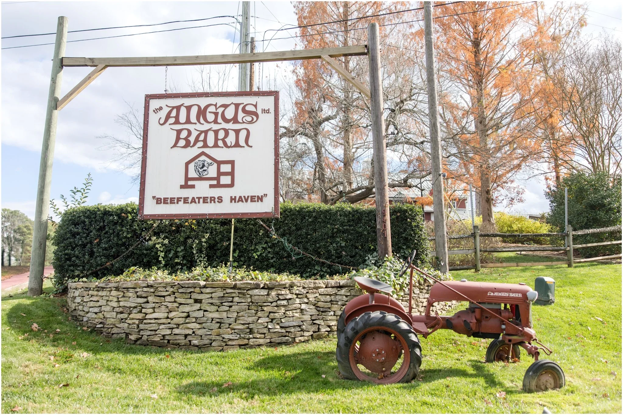 Angus Barn Raleigh Wedding Photographer Anna Grace Photo_0828.jpg