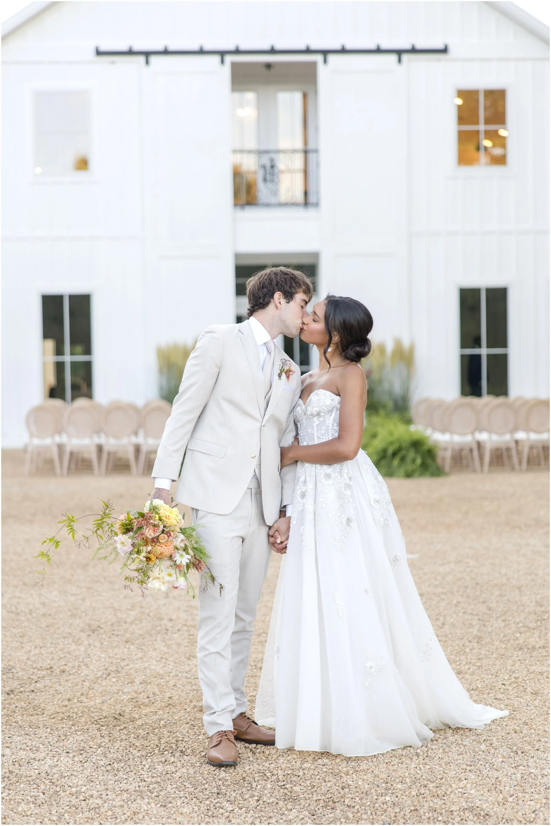 Ivy Rose Barn Virginia Wedding Photographer Anna Grace Photo_1217.jpg