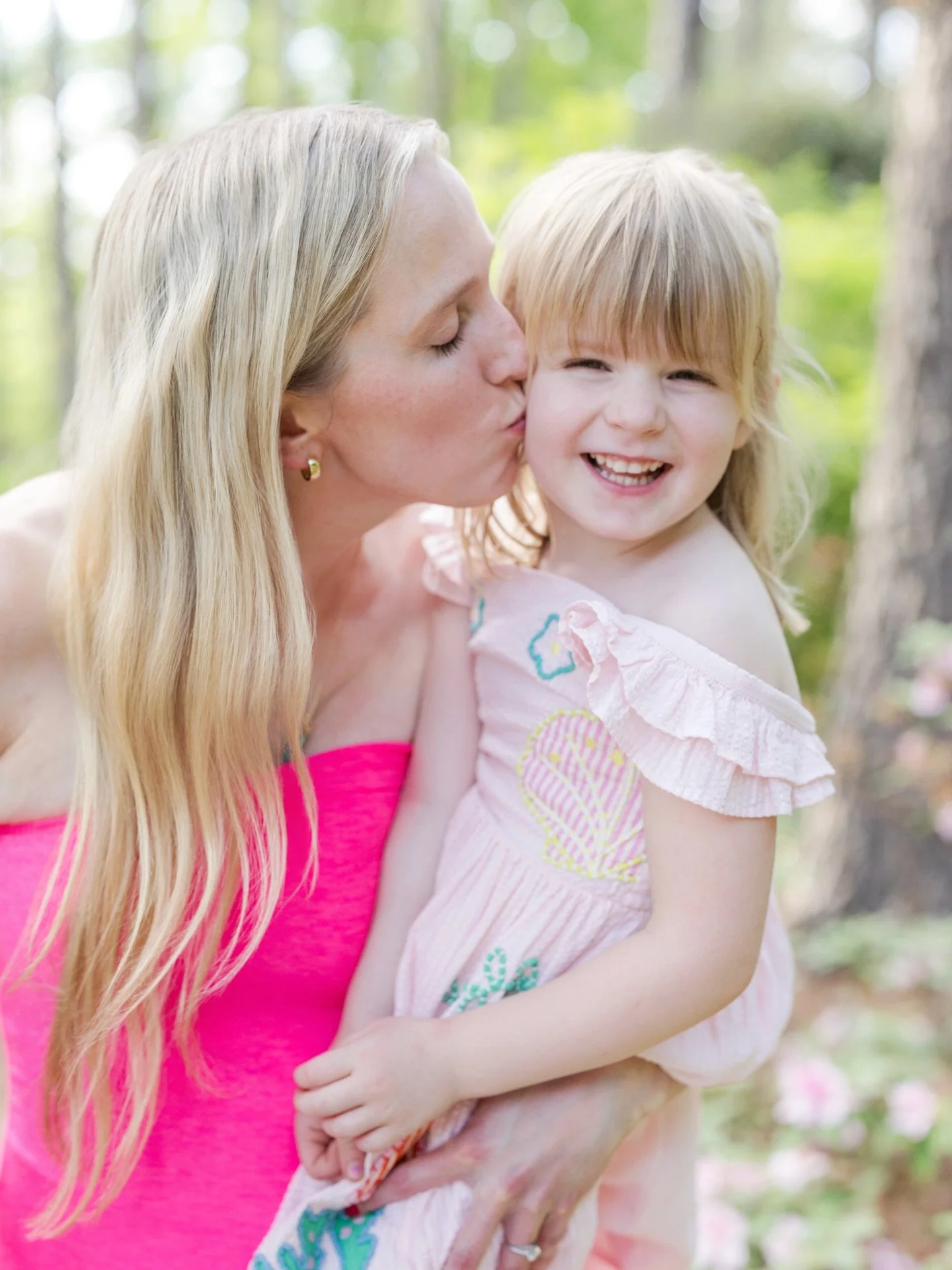My favorite emails to receive from clients. 

&ldquo;Thanks, Anna Grace! You are so amazing. These are beautiful!&rdquo; 

It is always a joy to hear that you love your images! Freezing these moments in time turns the memories into treasures. 💗