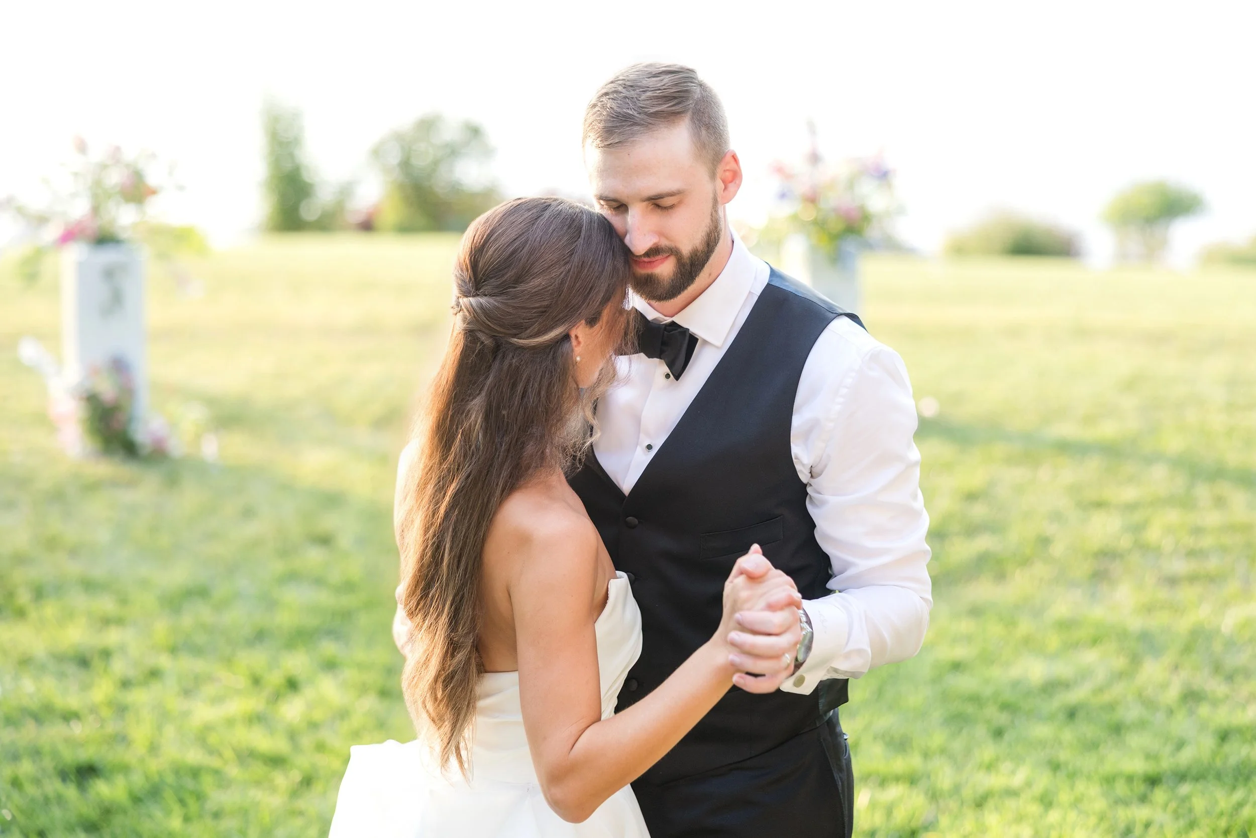 Raleigh Wedding Photographer dance.jpg