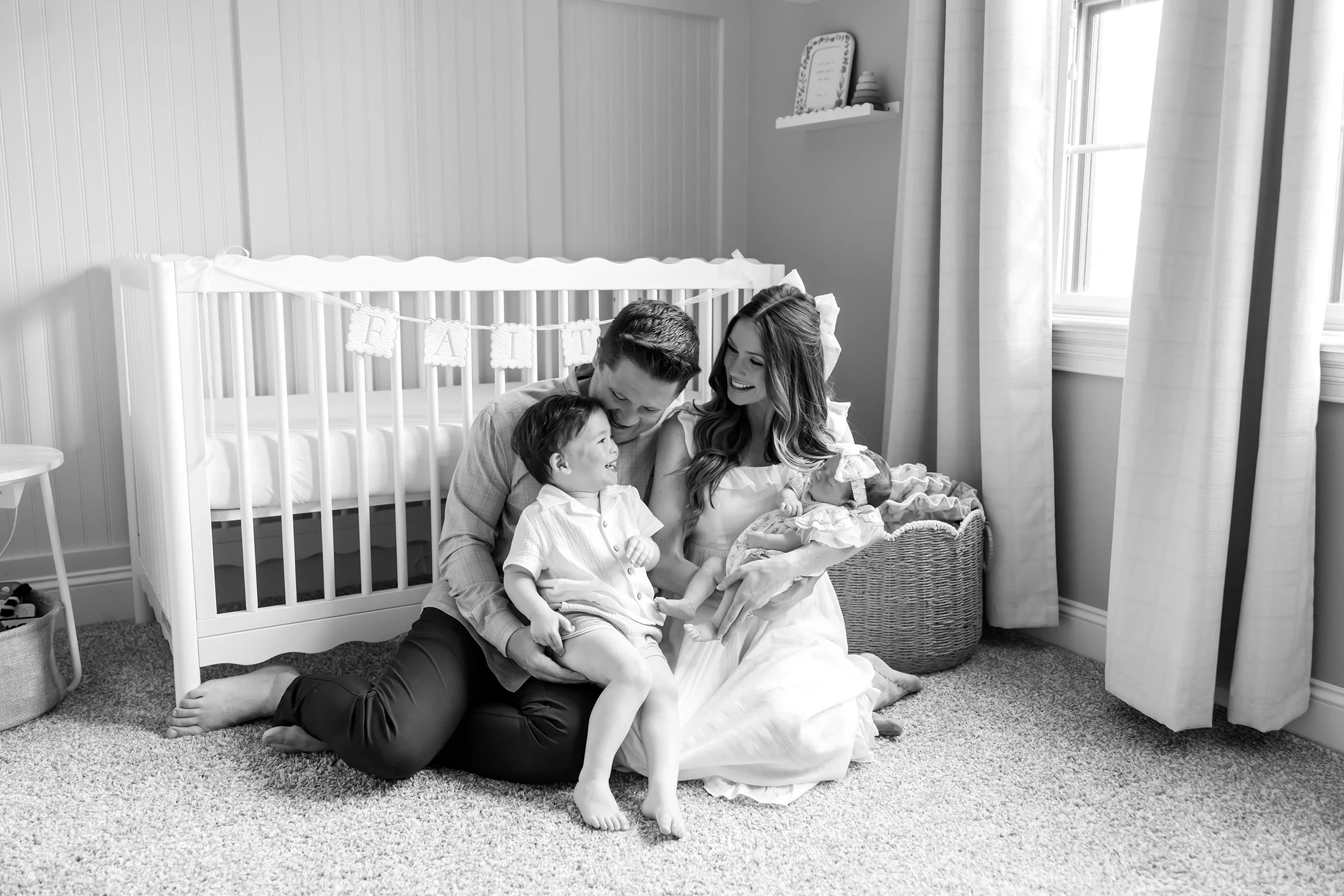 raleigh newborh phtoographer family.jpg