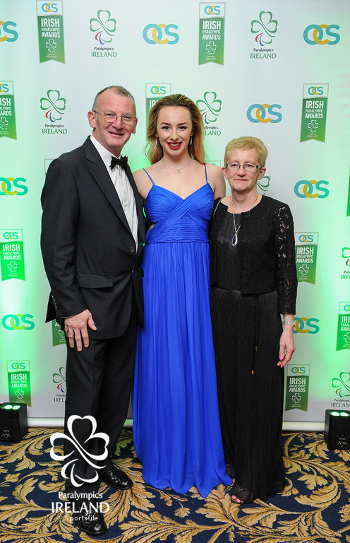   Eddie and Laura Keane, with daughter Ellen, from Clontarf, Co Dublin, in attendance at the OCS Irish Paralympic Awards  