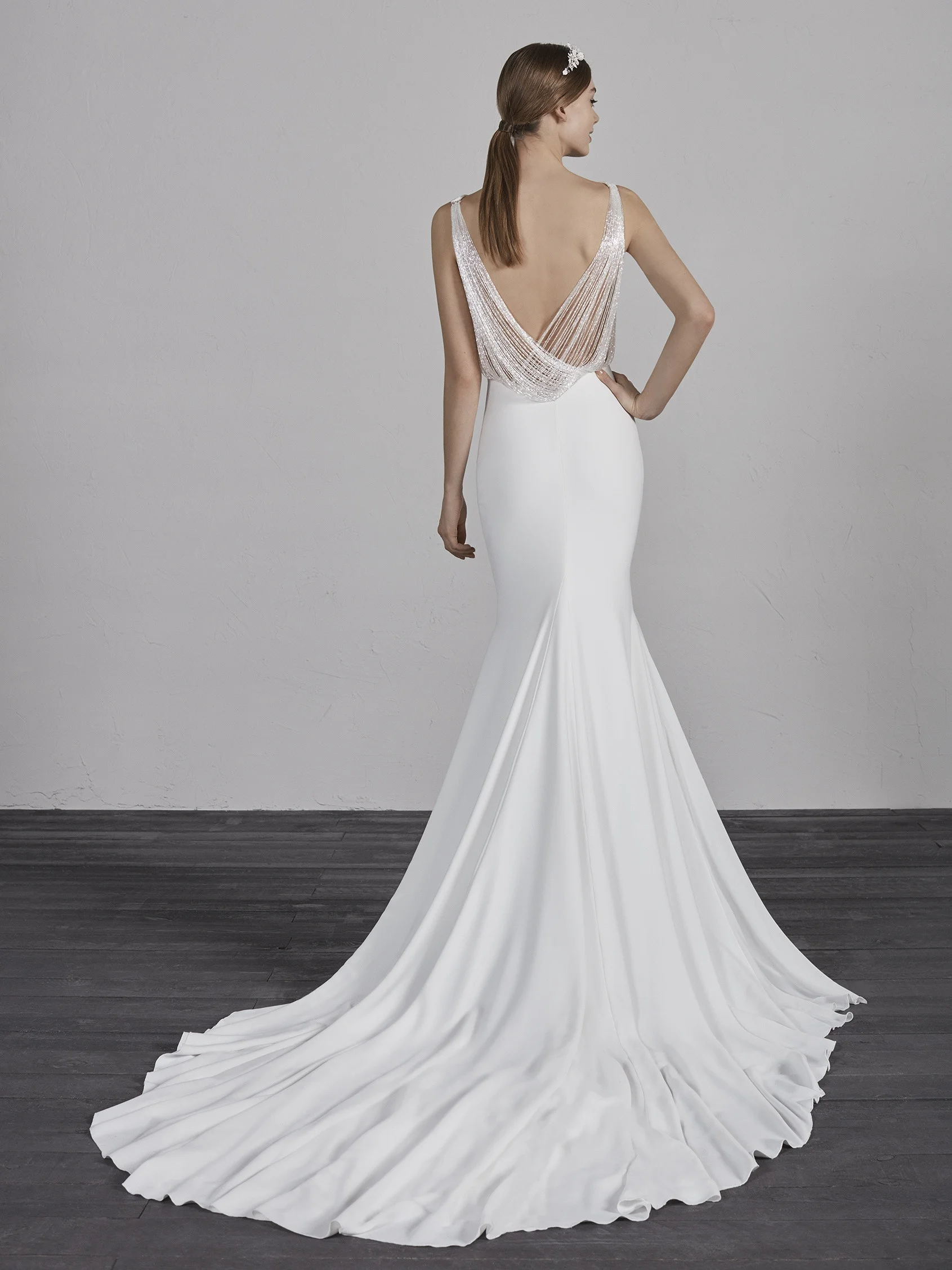 Pronovias Trunk Show