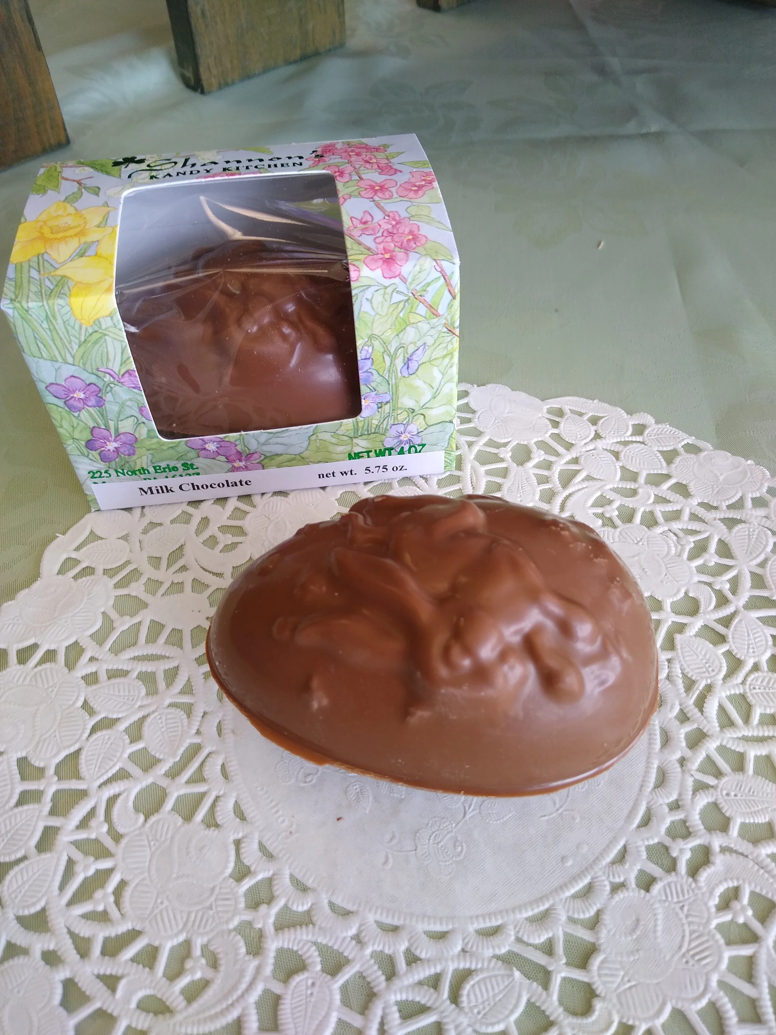 5.75 oz. Solid Chocolate Egg