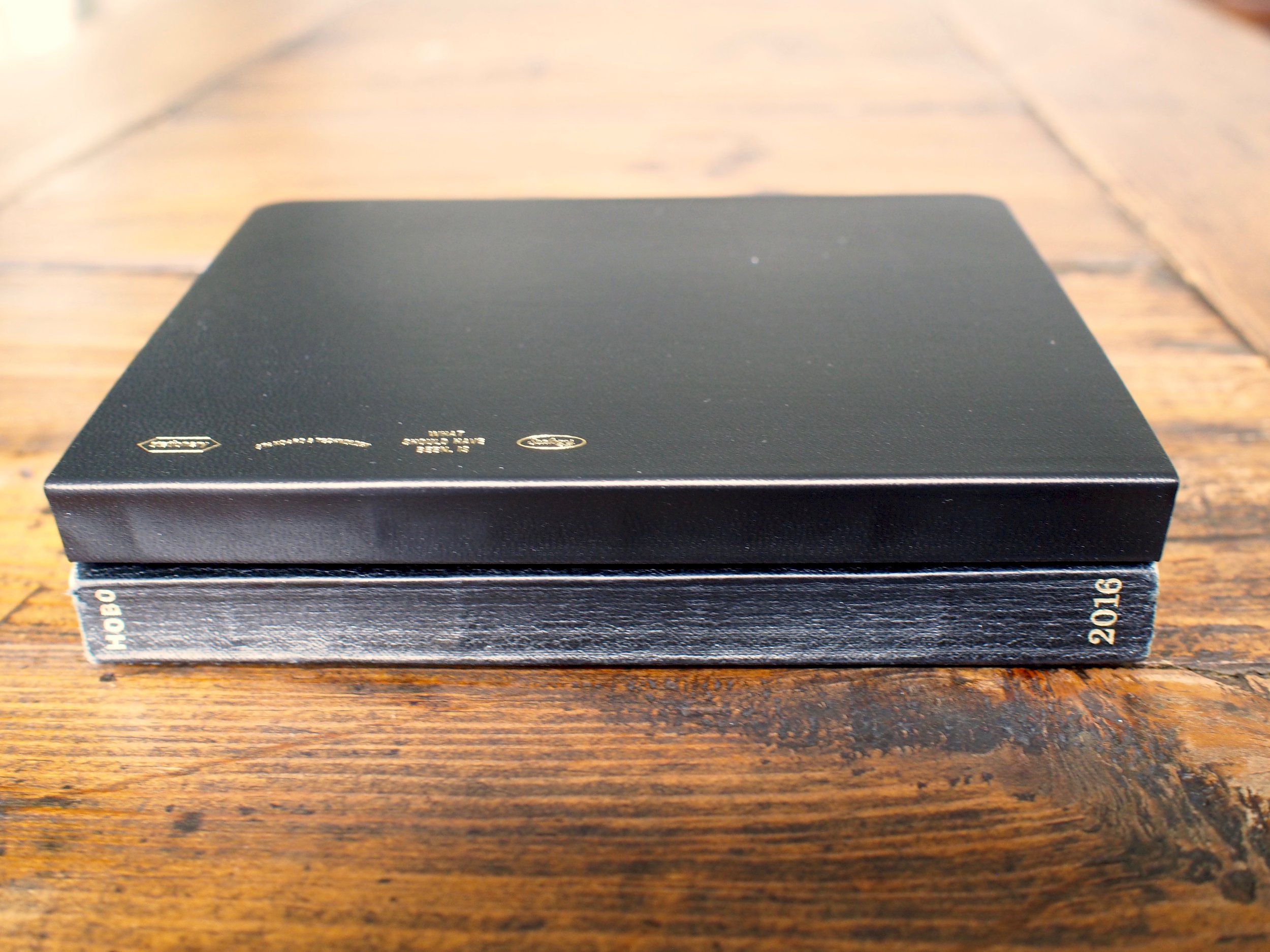 Stalogy 365 (t); Hobonichi Techo (b)