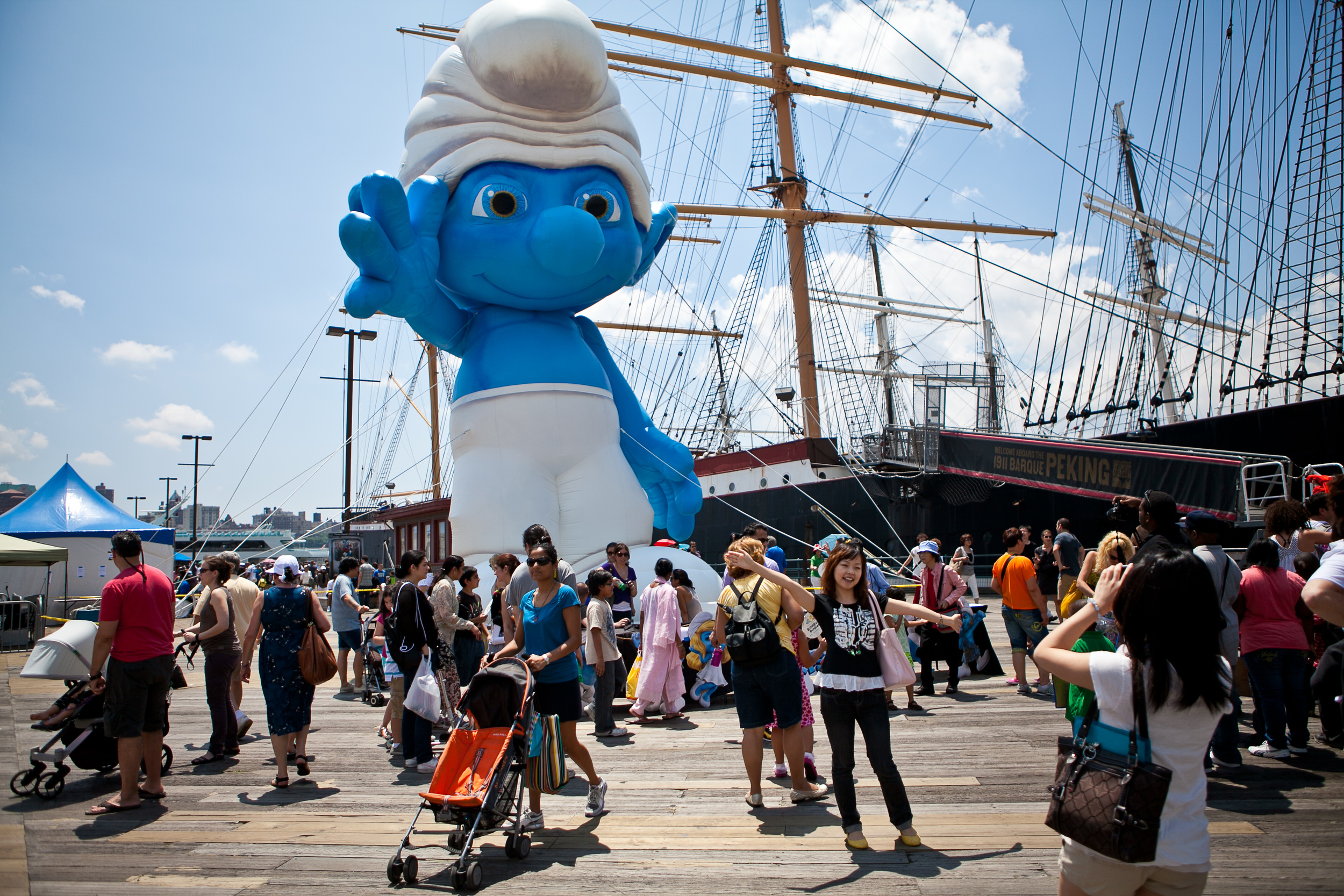 20110625-Sony-Smurfs-002.jpg