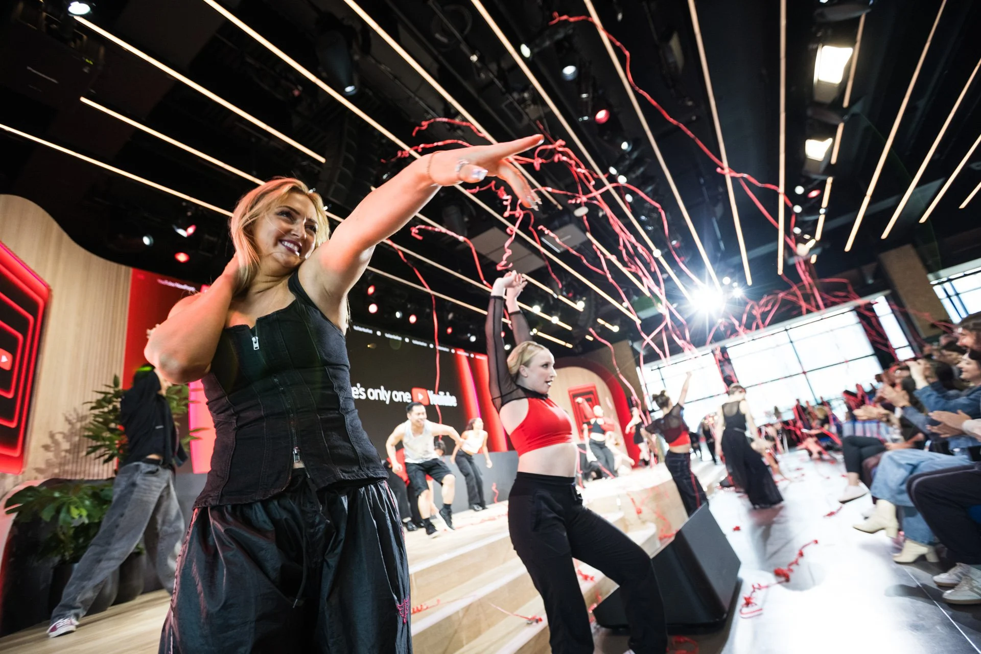 2025-05-08 YouTube NewFront-AFederman Photo-3040-Lo-Res.jpg