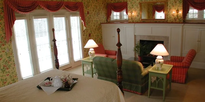 Suite 8