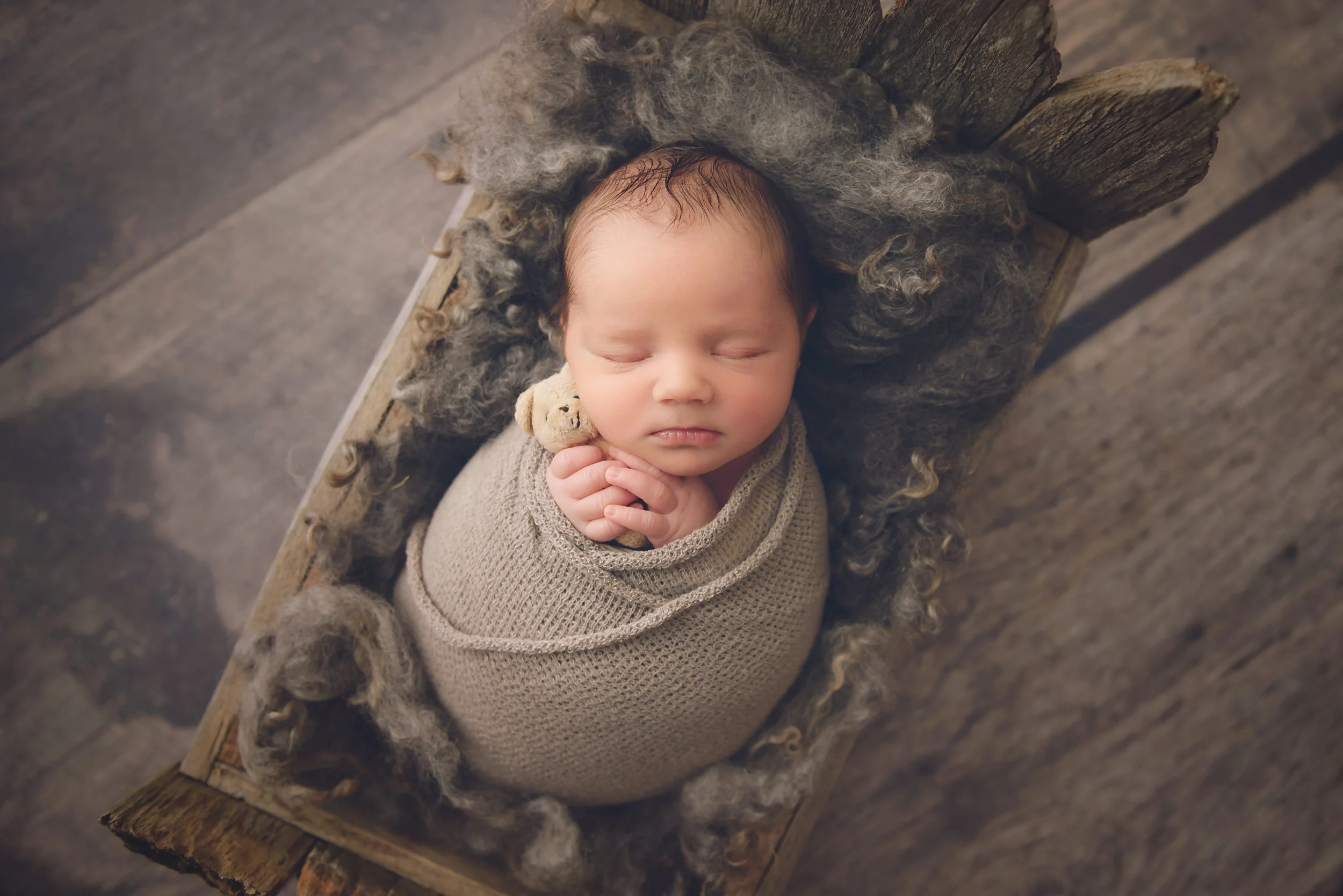 Blake Riner Newborn-15.jpg