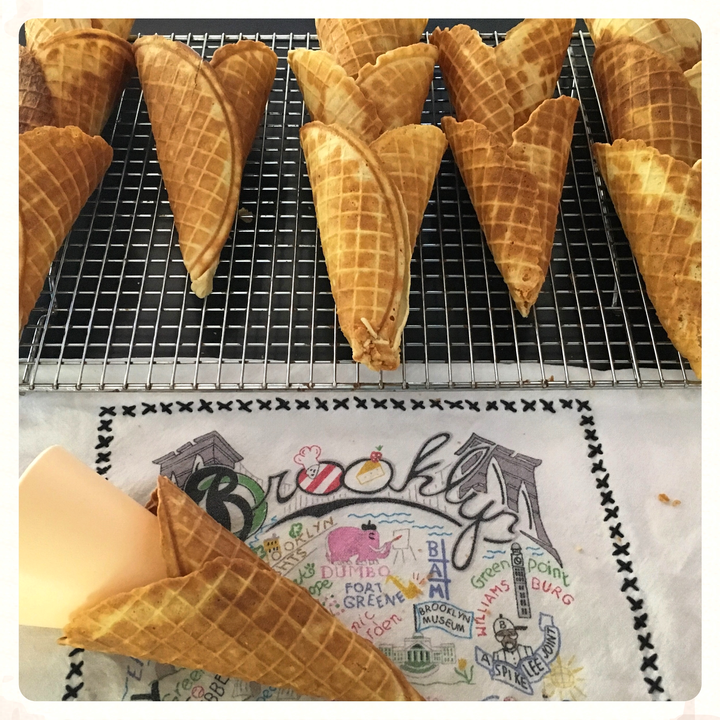 GLUTEN-FREE WAFFLE CONES