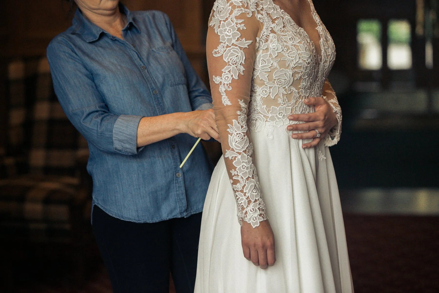 Brie + Tyler - Eden Prairie Elegant Country Club Wedding