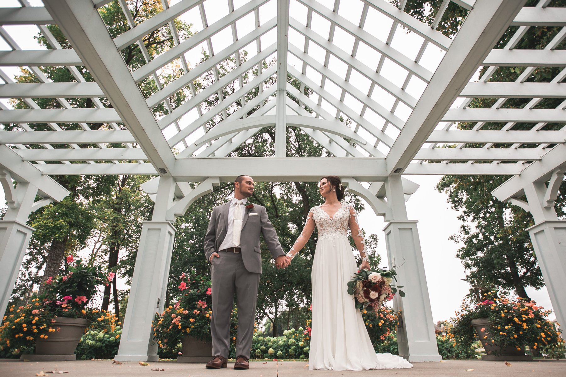 Brie + Tyler - Eden Prairie Elegant Country Club Wedding