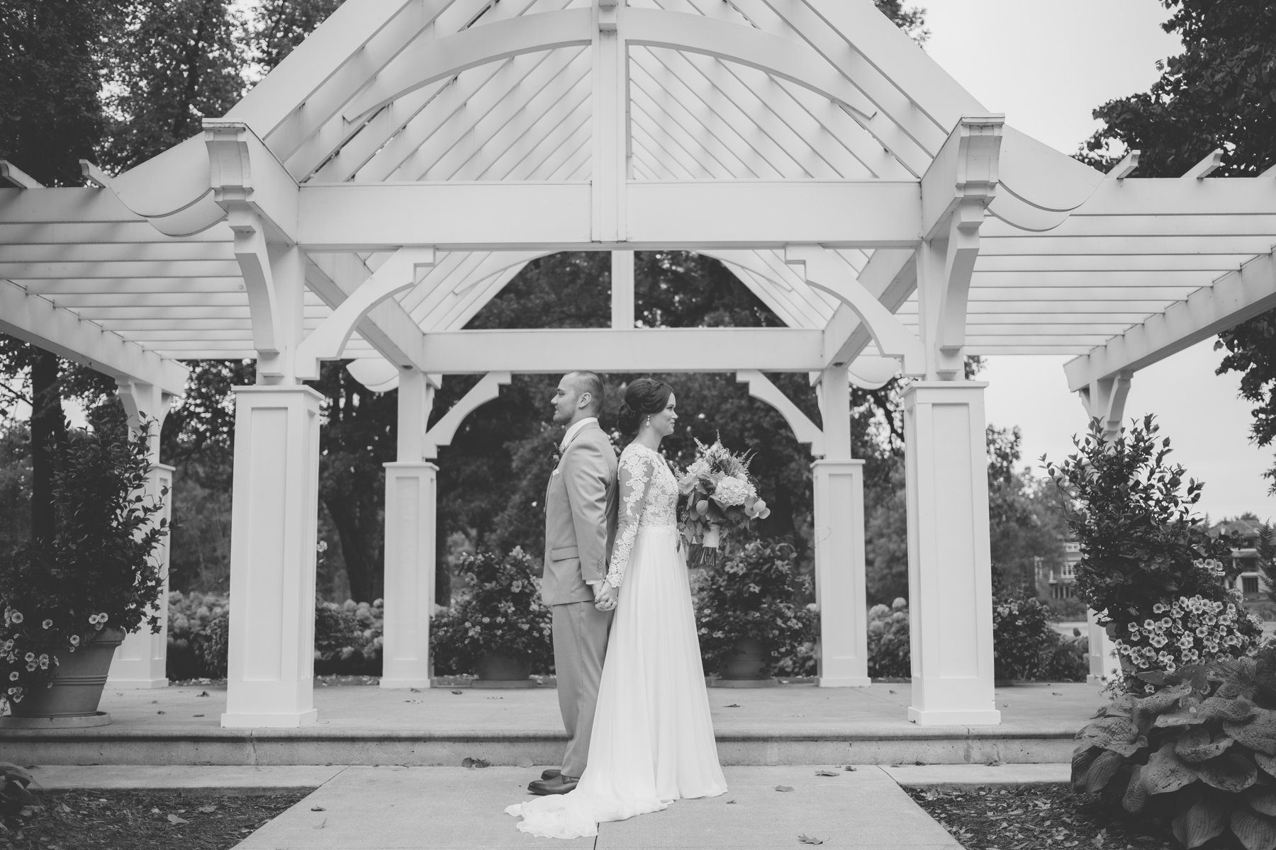 Brie + Tyler - Eden Prairie Elegant Country Club Wedding