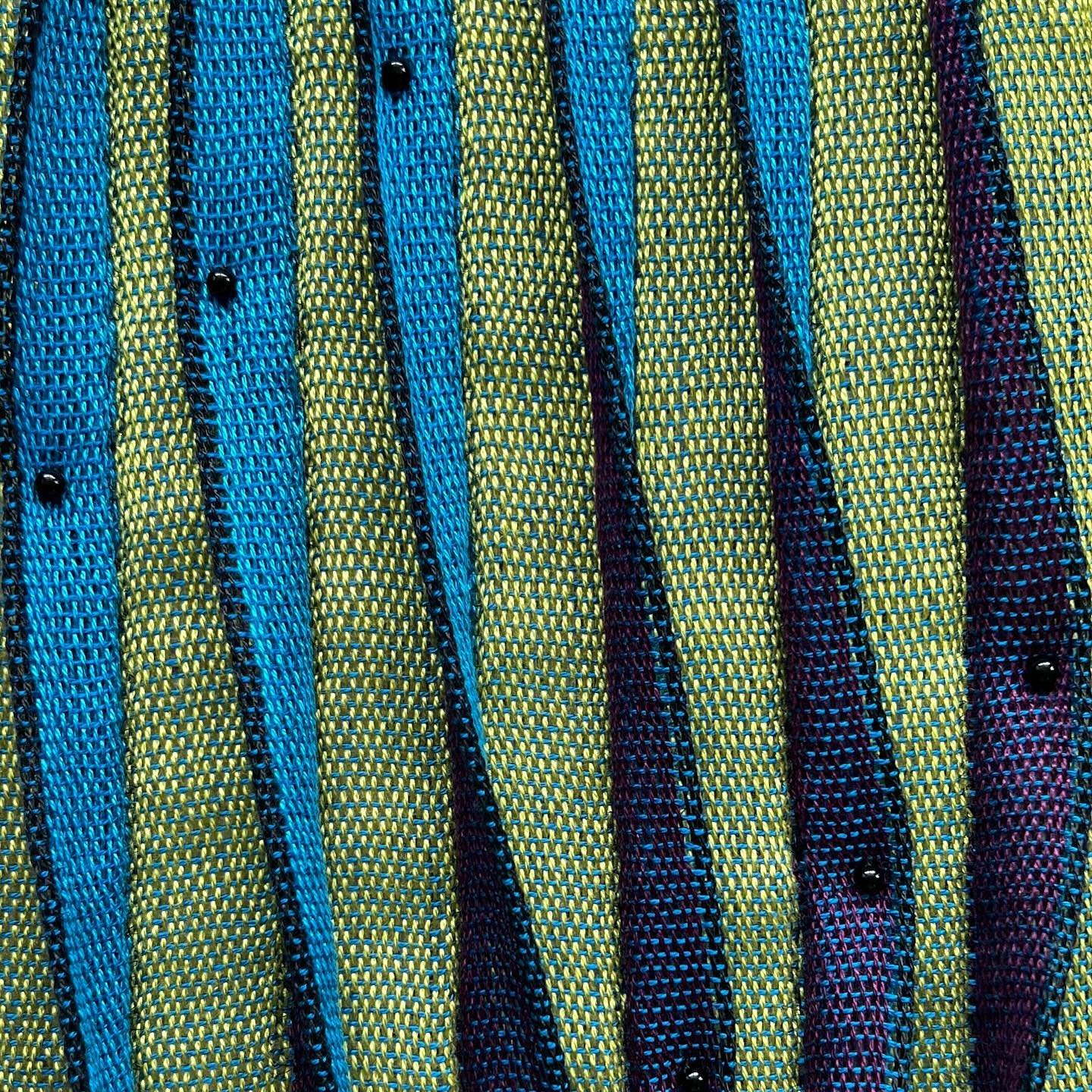Box pleats&hellip; reverse side.