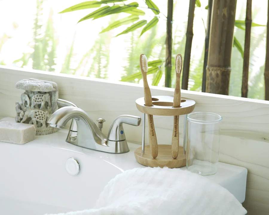 brushwbamboo holder.jpg