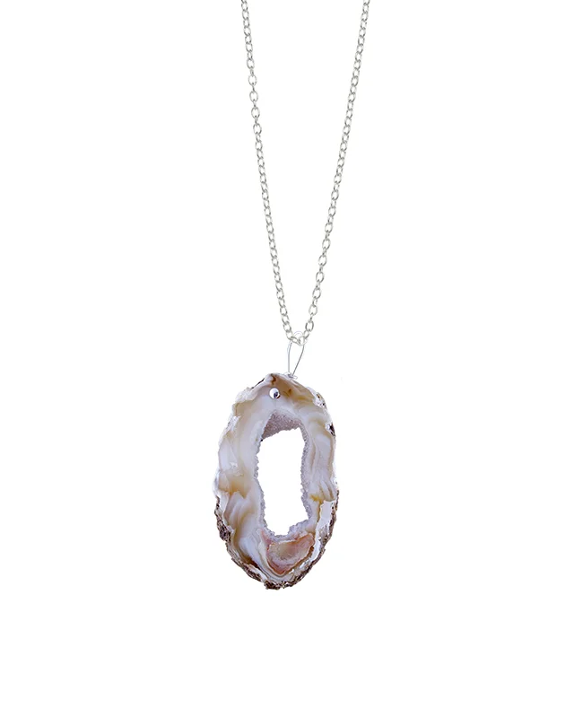 Cul-necklace 2.jpg