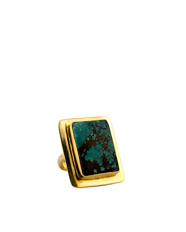 Turquoise Kskye ring gold.jpg