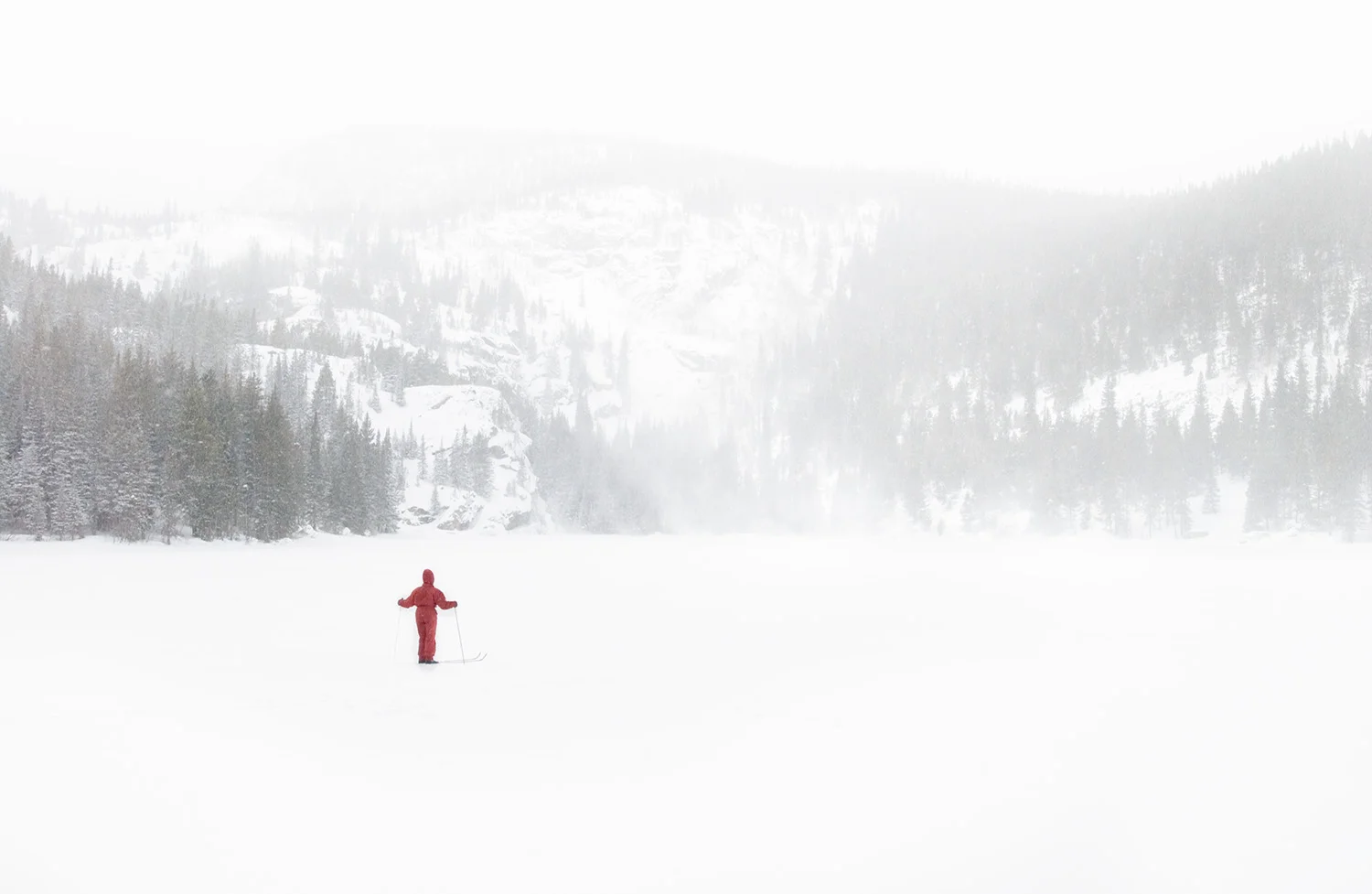 skier.jpg