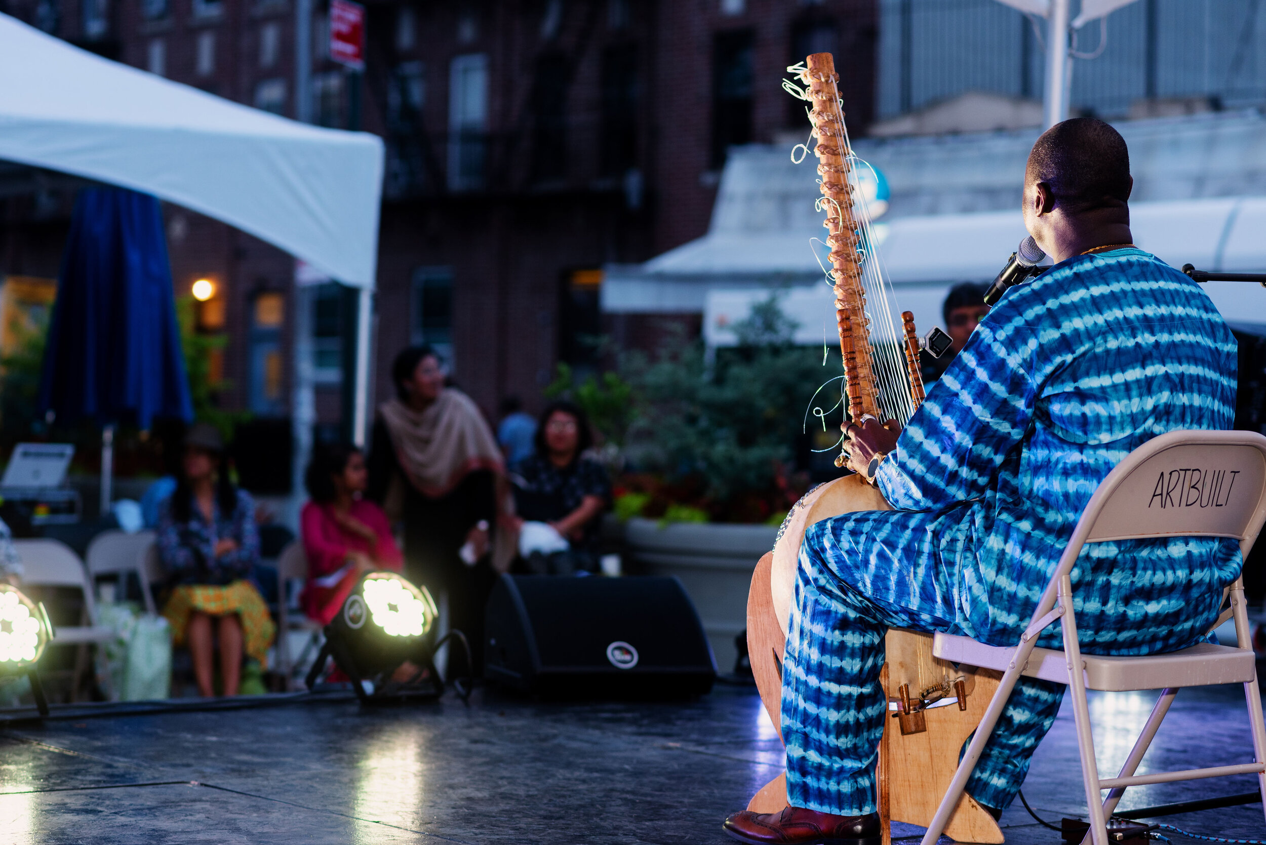 Yocouba Sissoko at the Celebrating Immigrant Culture Concert (2019), photo: Anna Rathkopf