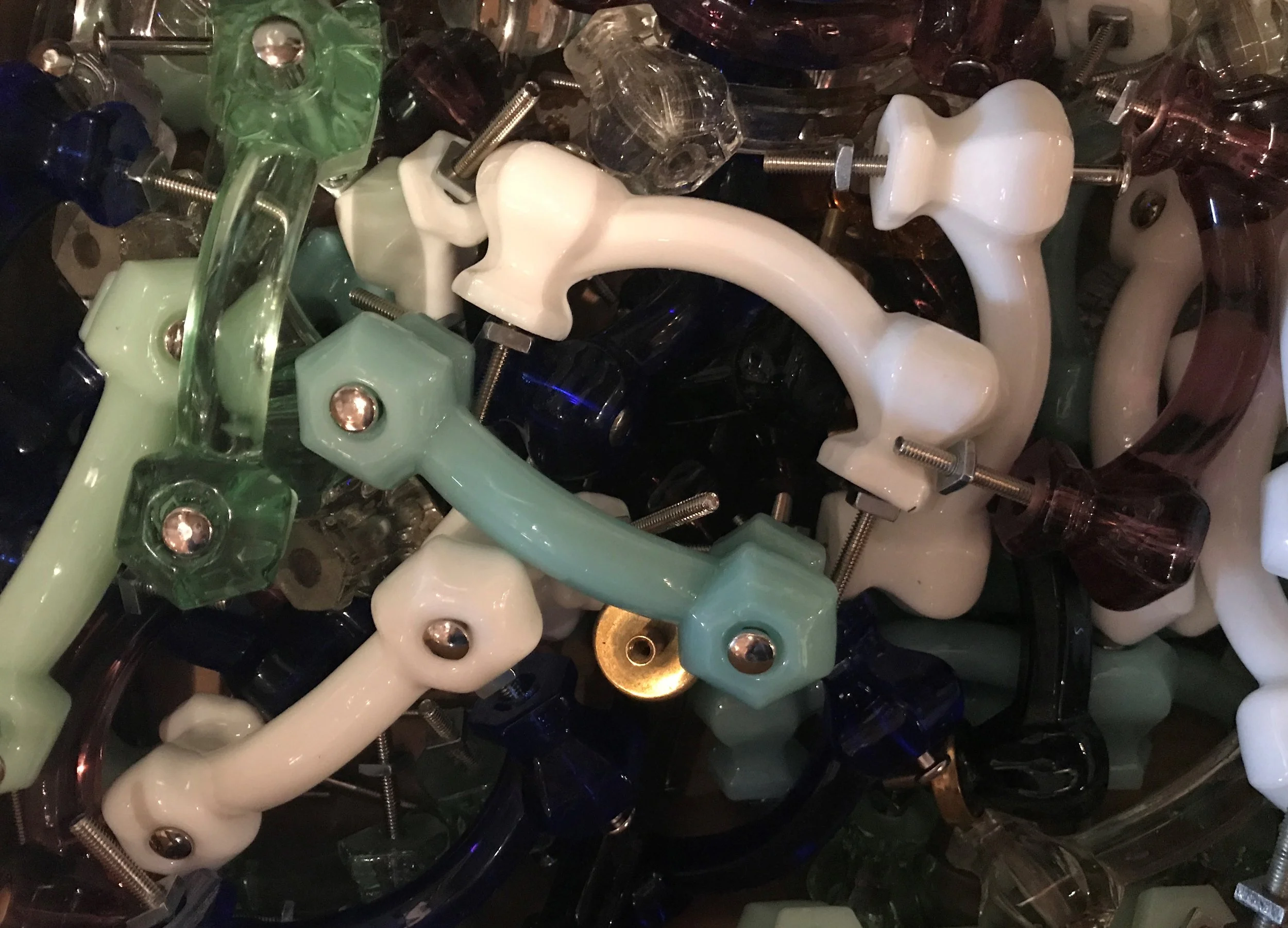 Modern Glass Cabinet and Drawer Pulls