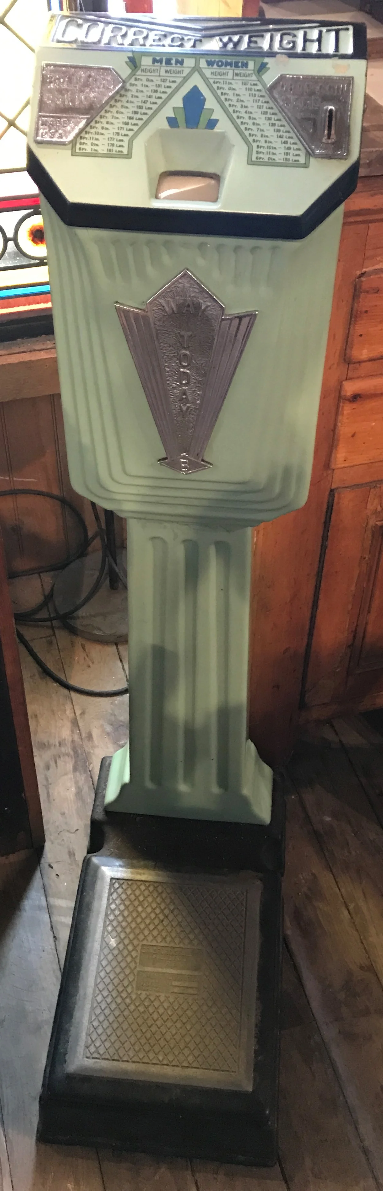 Vintage Bradford Jr. Coin Operated Scale