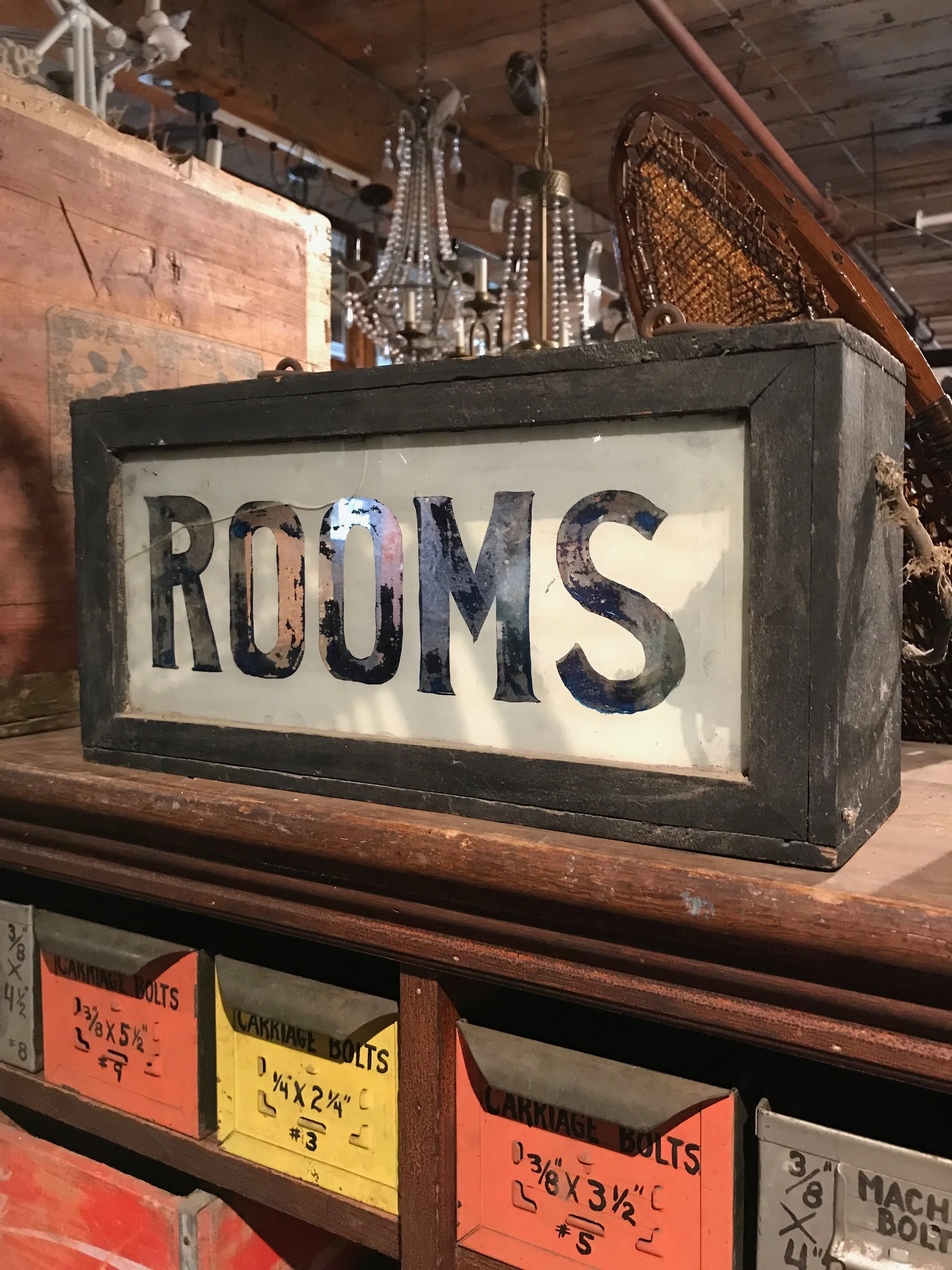 Antique Rooms sign