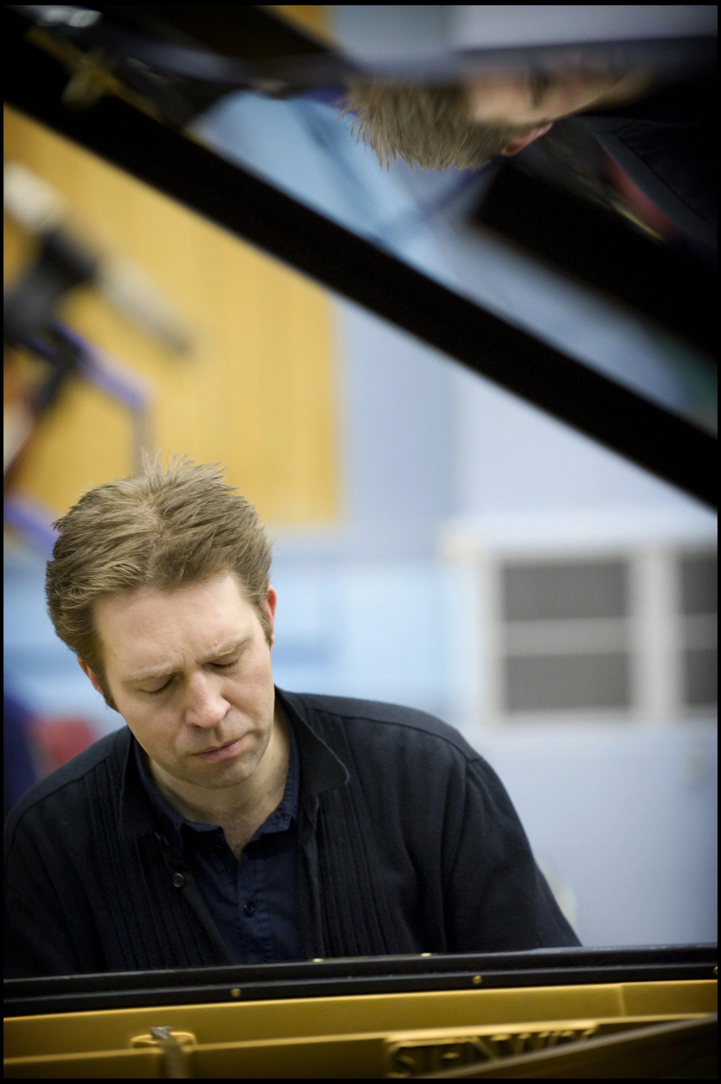 simmusic056.jpg