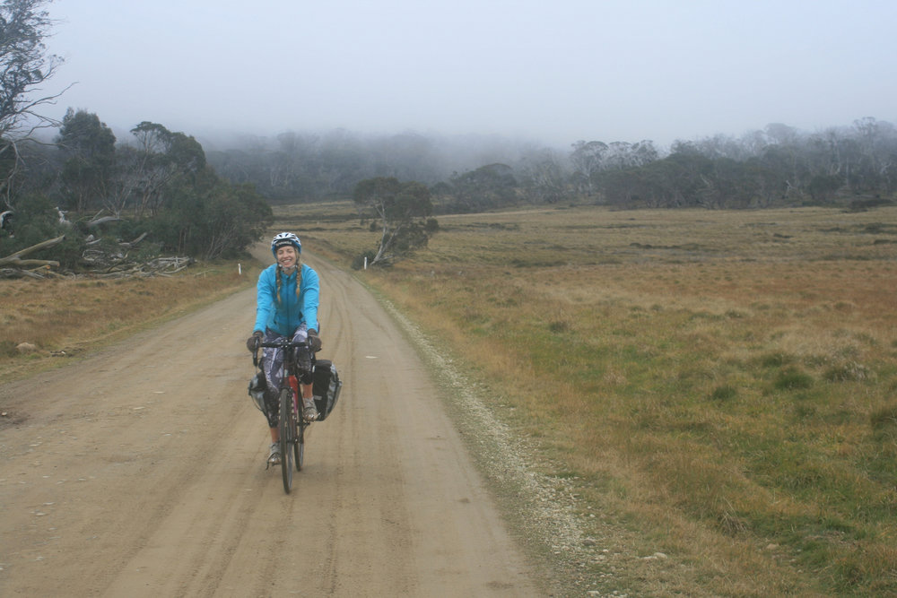 dargo high plains road cycle touring