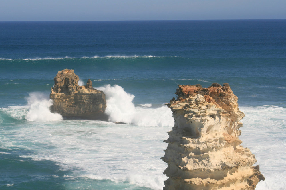 great ocean road rock formations