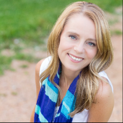 Lisa Barth.png