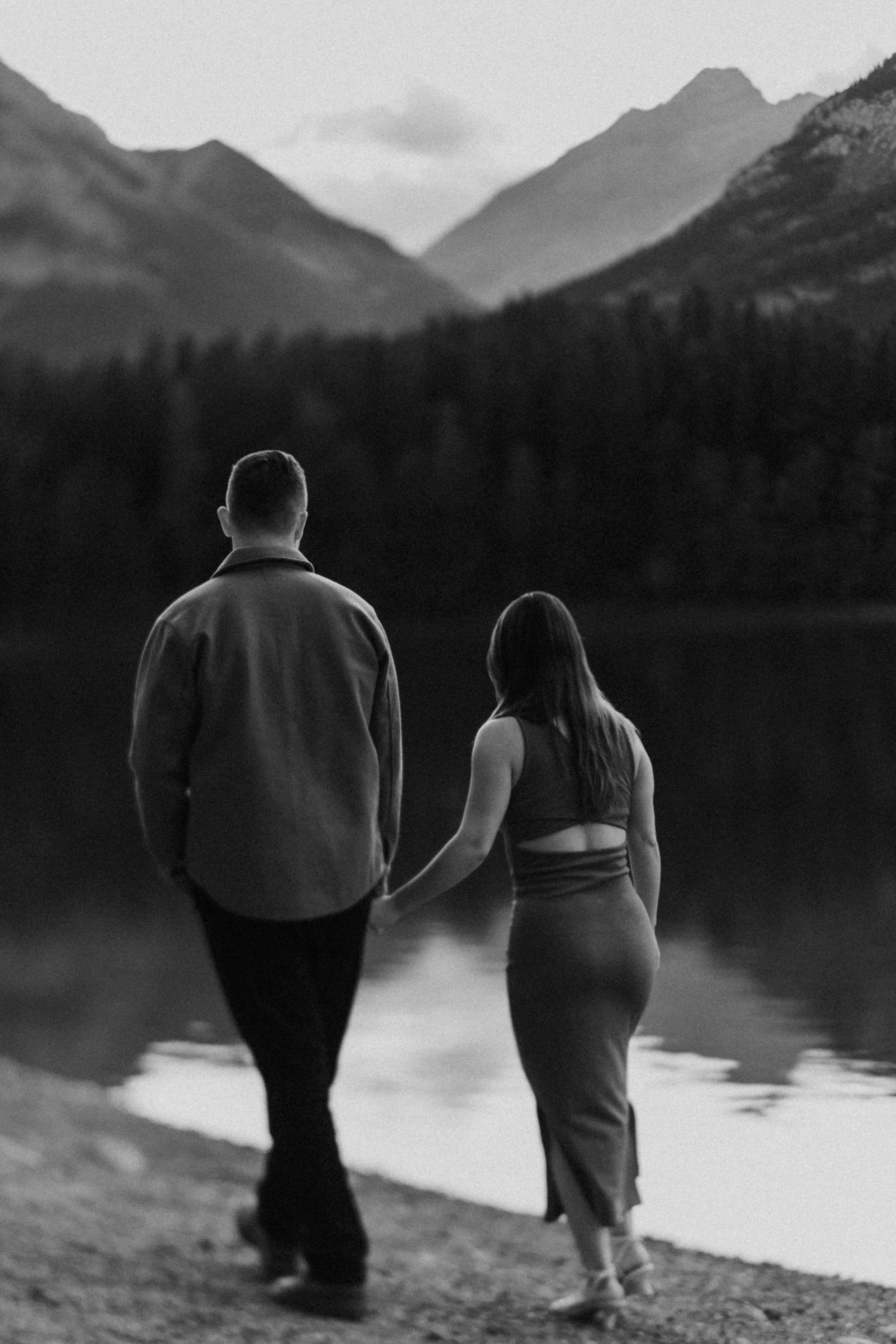 Romantic Banff Proposal-3.jpg