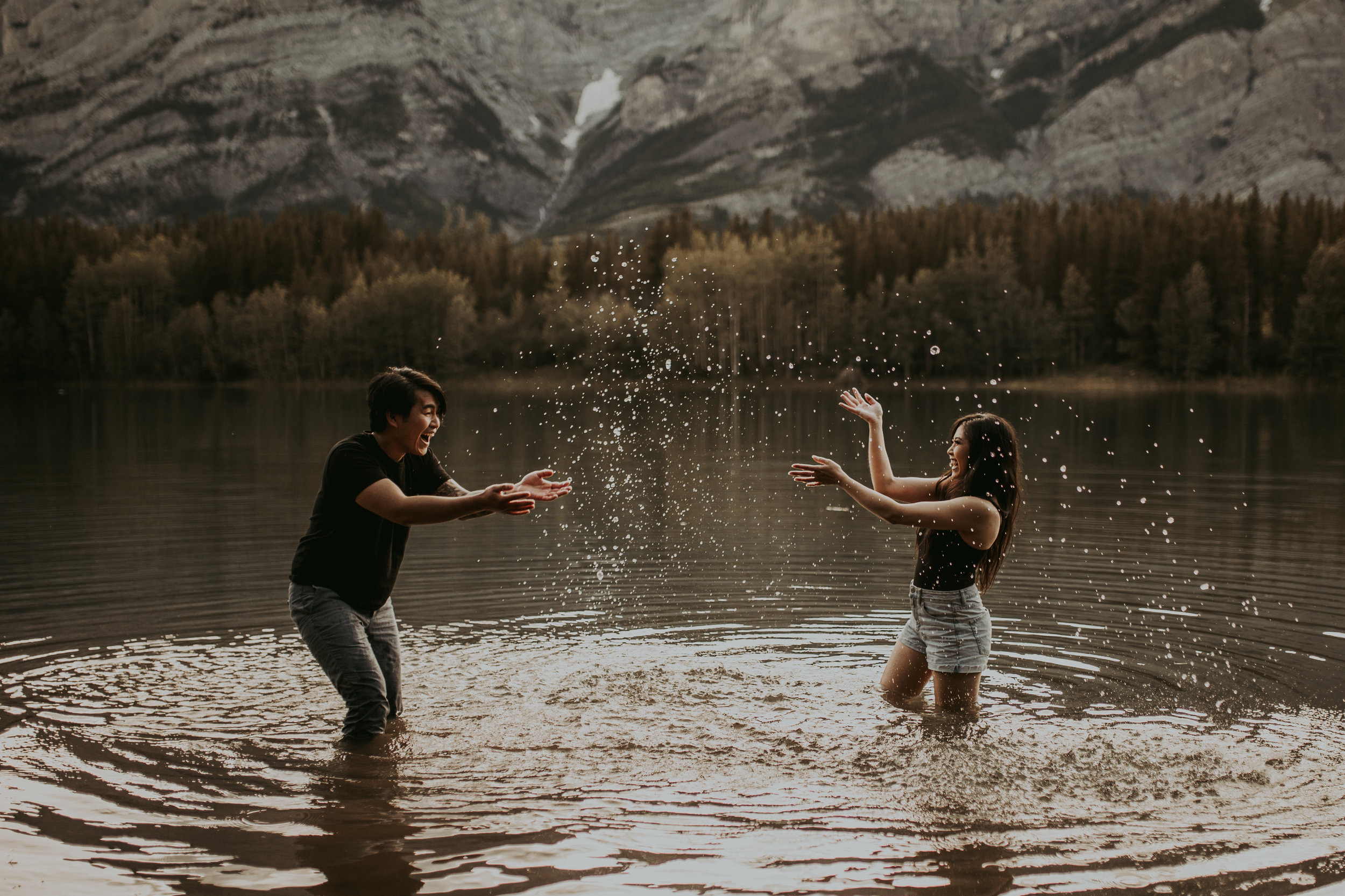 Banff Engagement session, Banff photographer, Banff elopement, Banff Photography, Italy Elopement. Engagement session inspiration