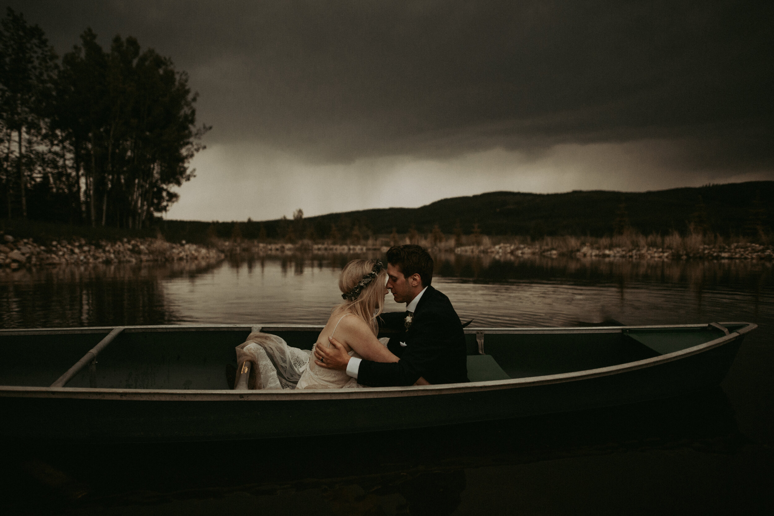 Banff Engagement Session, Banff Photographer, Banff Elopement inspiration, Banff Elopement photographer