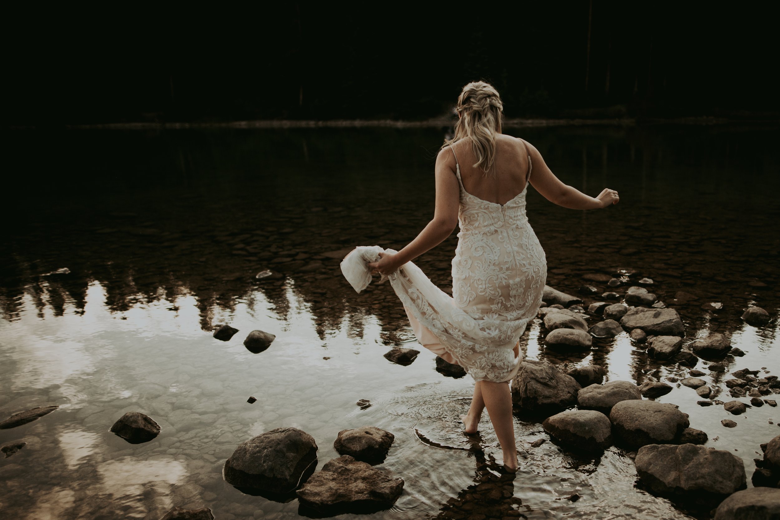 Sunset wedding ceremony, Lakeside sunset ceremony in canada