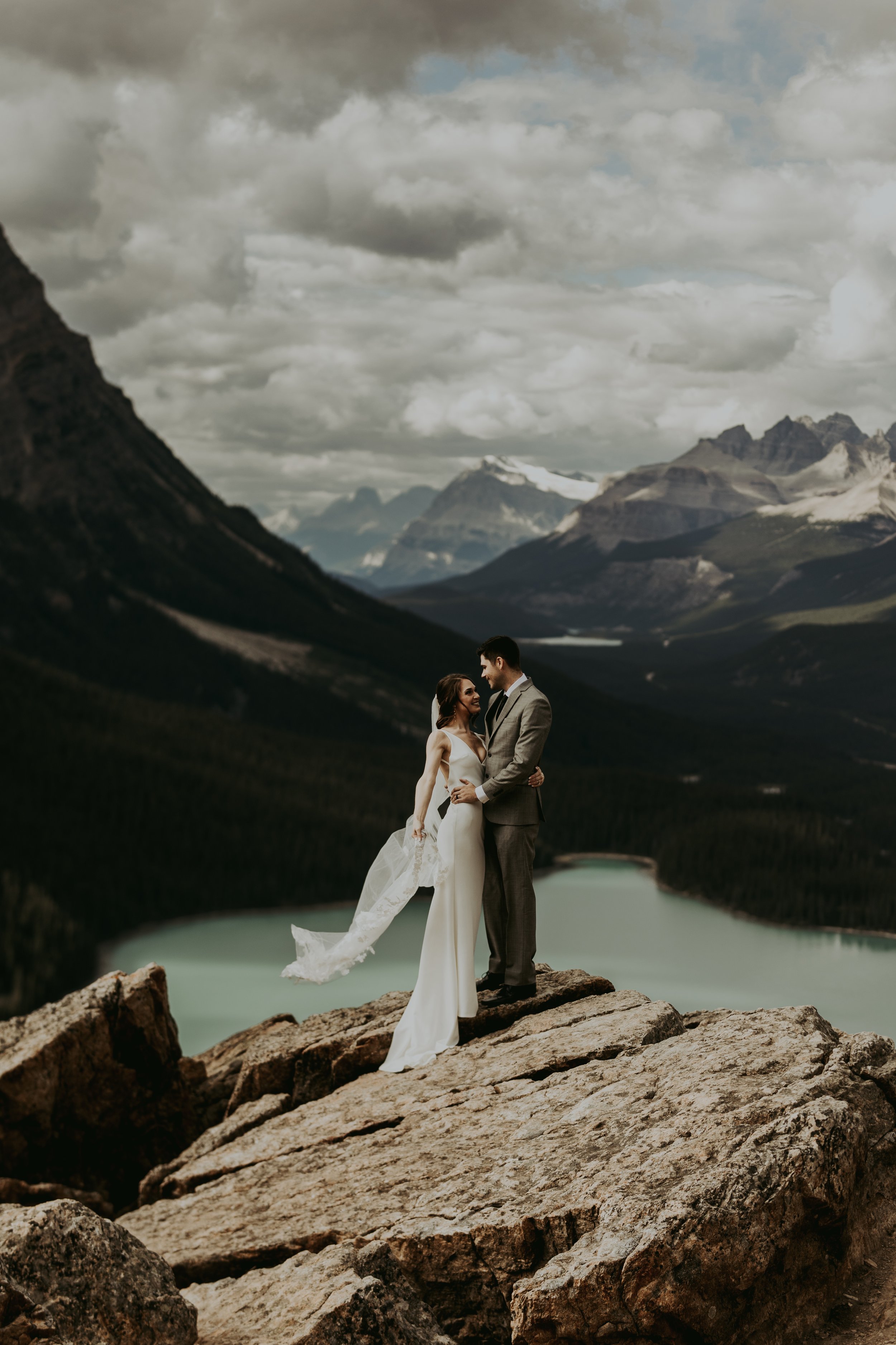 Banff Photography, Banff elopement Photographer, Banff elopement location