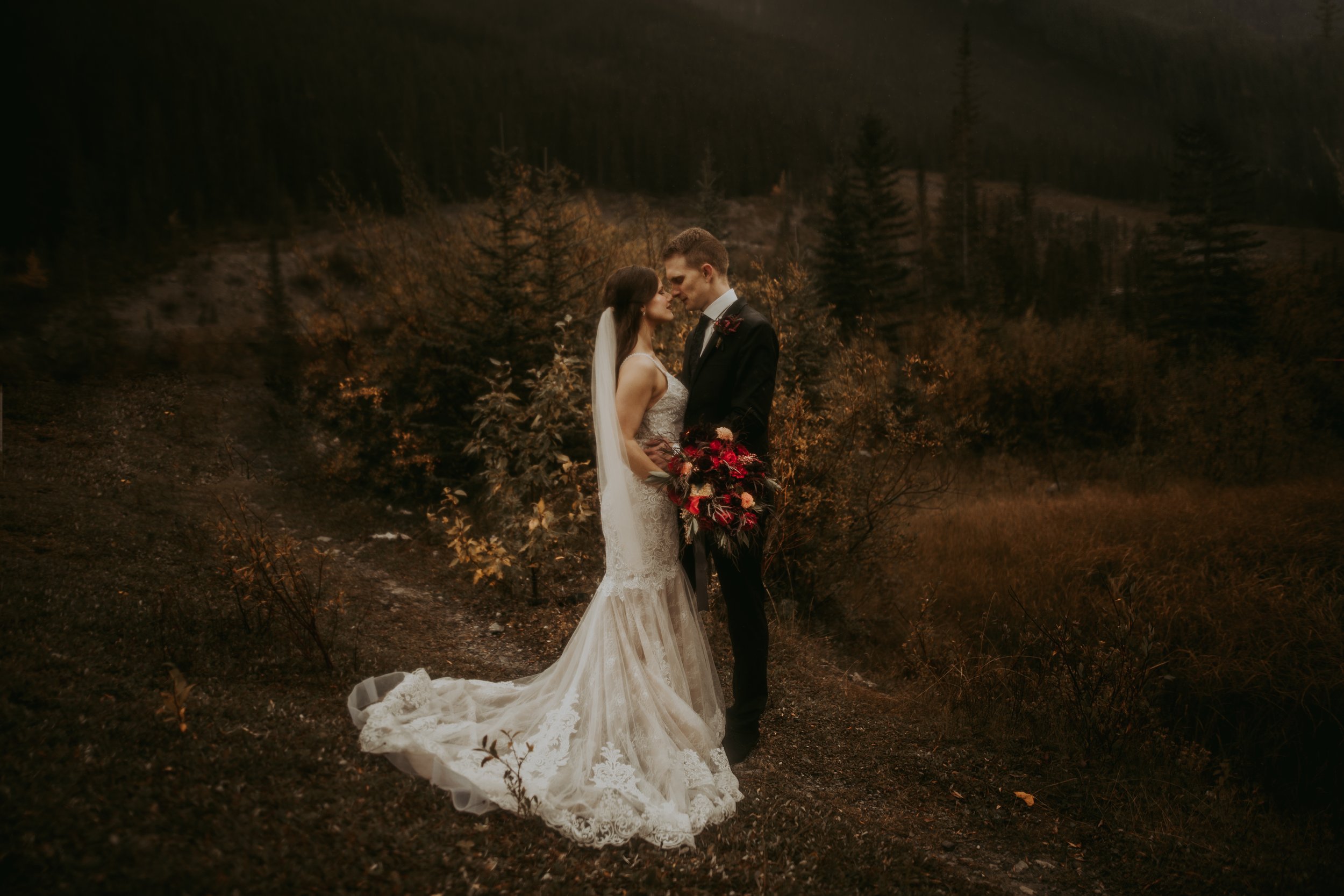 Canmore wedding, Canmore wedding photographer, wedding photographer canmore