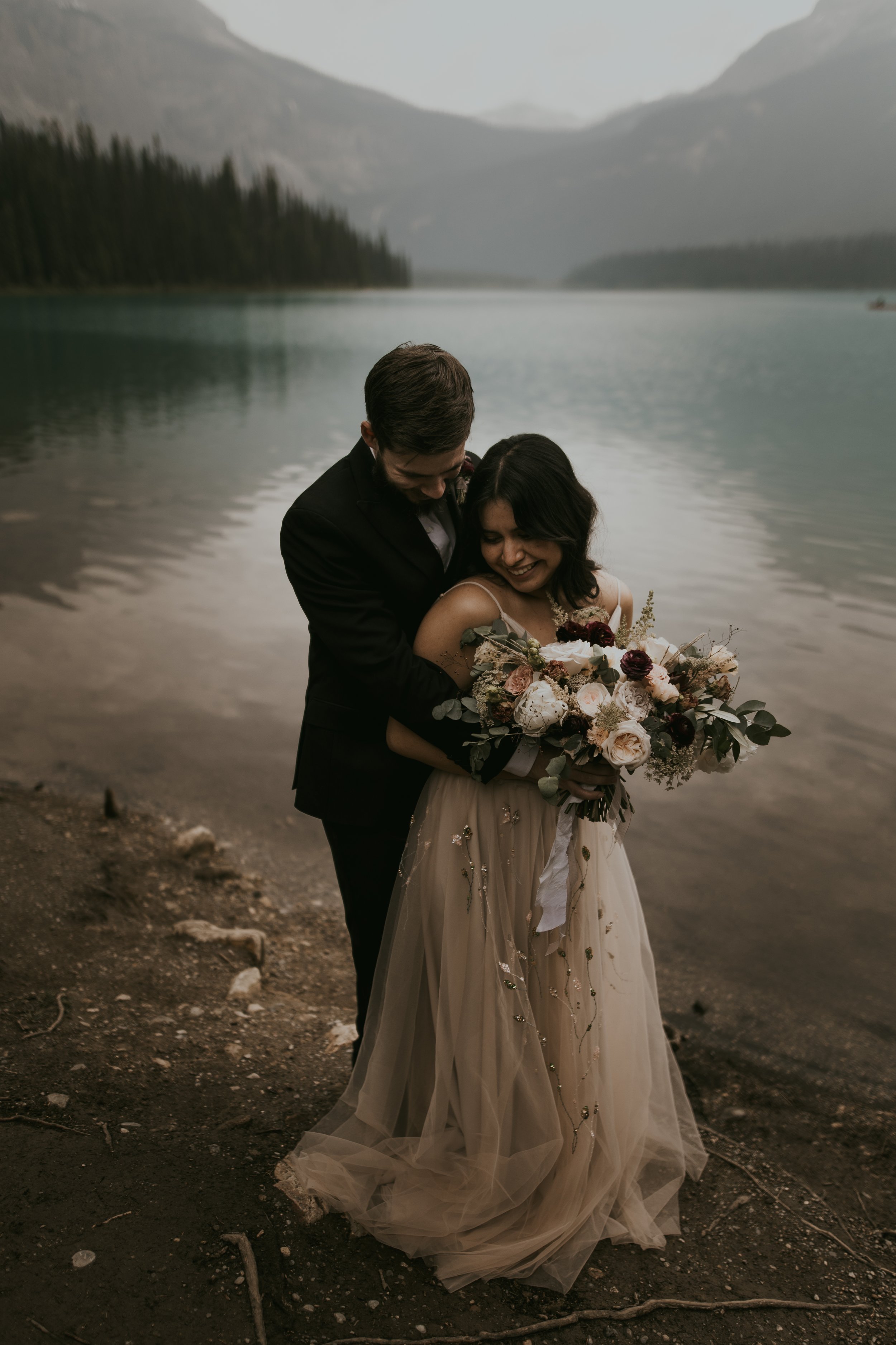 Banff elopmeent, emerald lake wedding, emerald lake lodge, bc elopmeent, kelowna elopement, kelowna wedding, banff wedding photogrpahber, canmore elopmeent-85.jpg