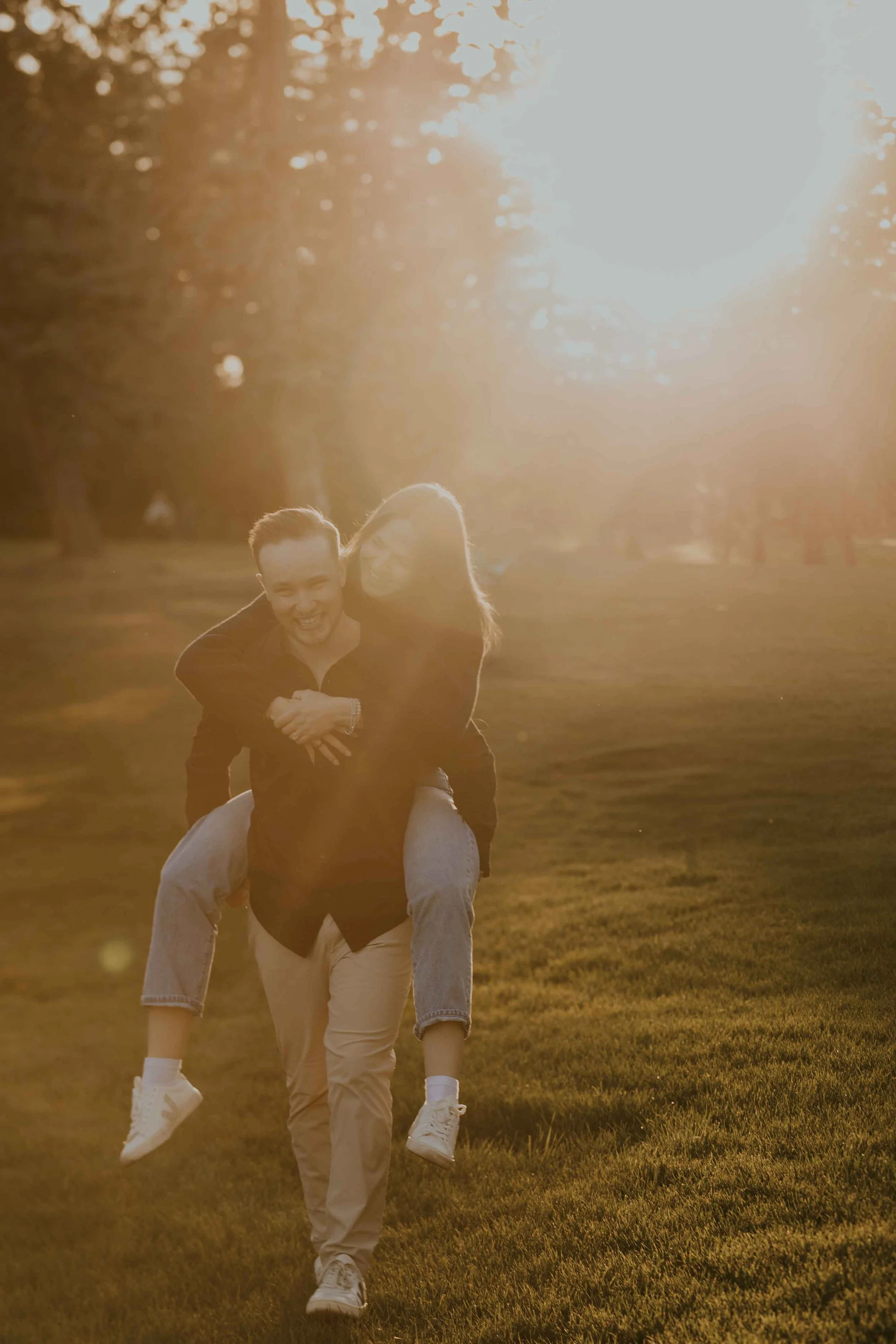 Calgary proposal photos with the best locations-9.jpg