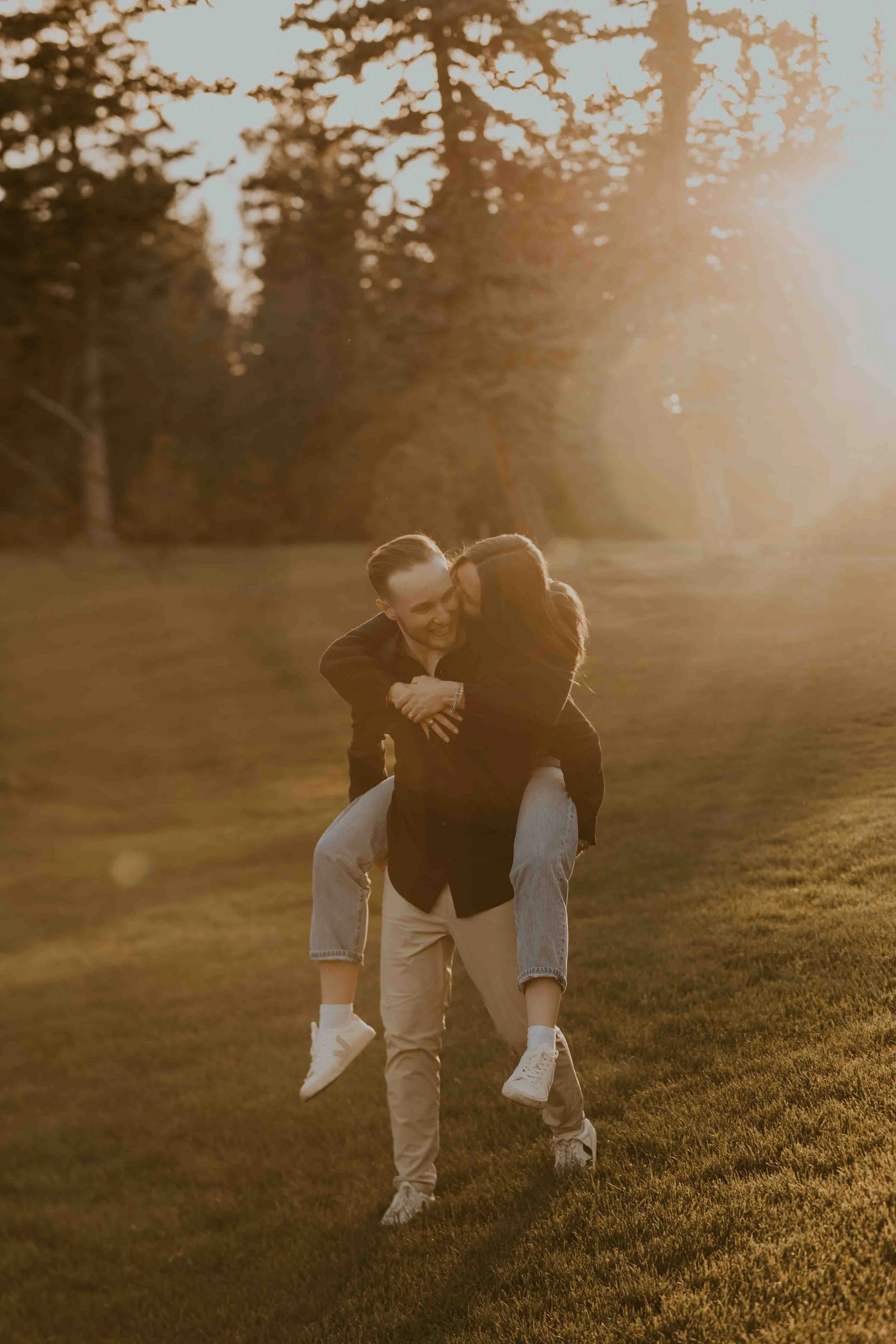 Calgary proposal photos with the best locations-10.jpg